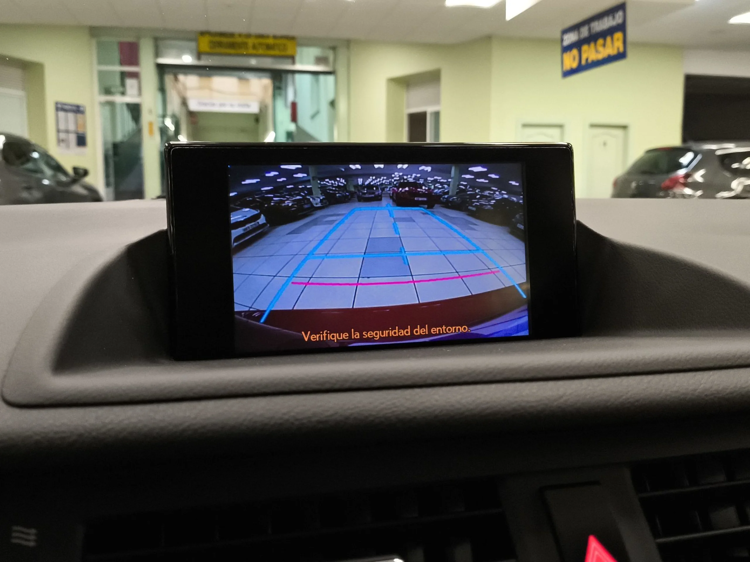 Lexus CT 200h Executive 100 kW (136 CV) - Foto 17