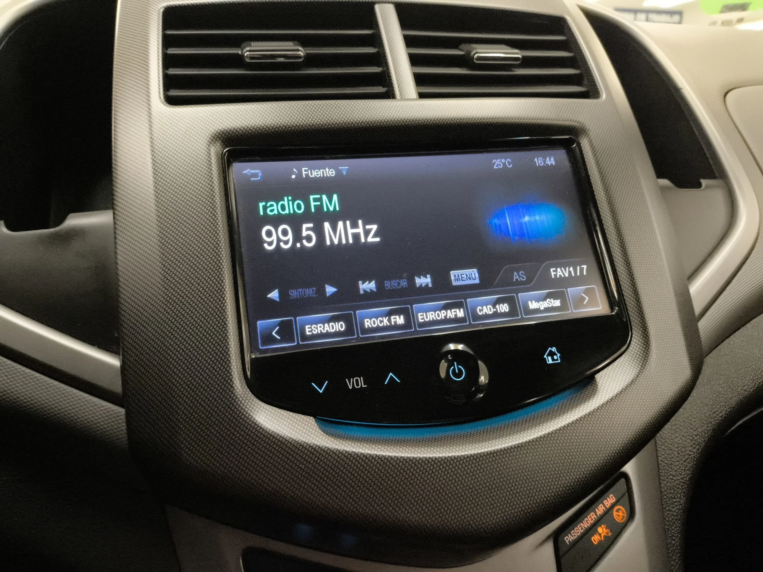 Chevrolet Aveo 1.4 LTZ 74 kW (100 CV) - Foto 19