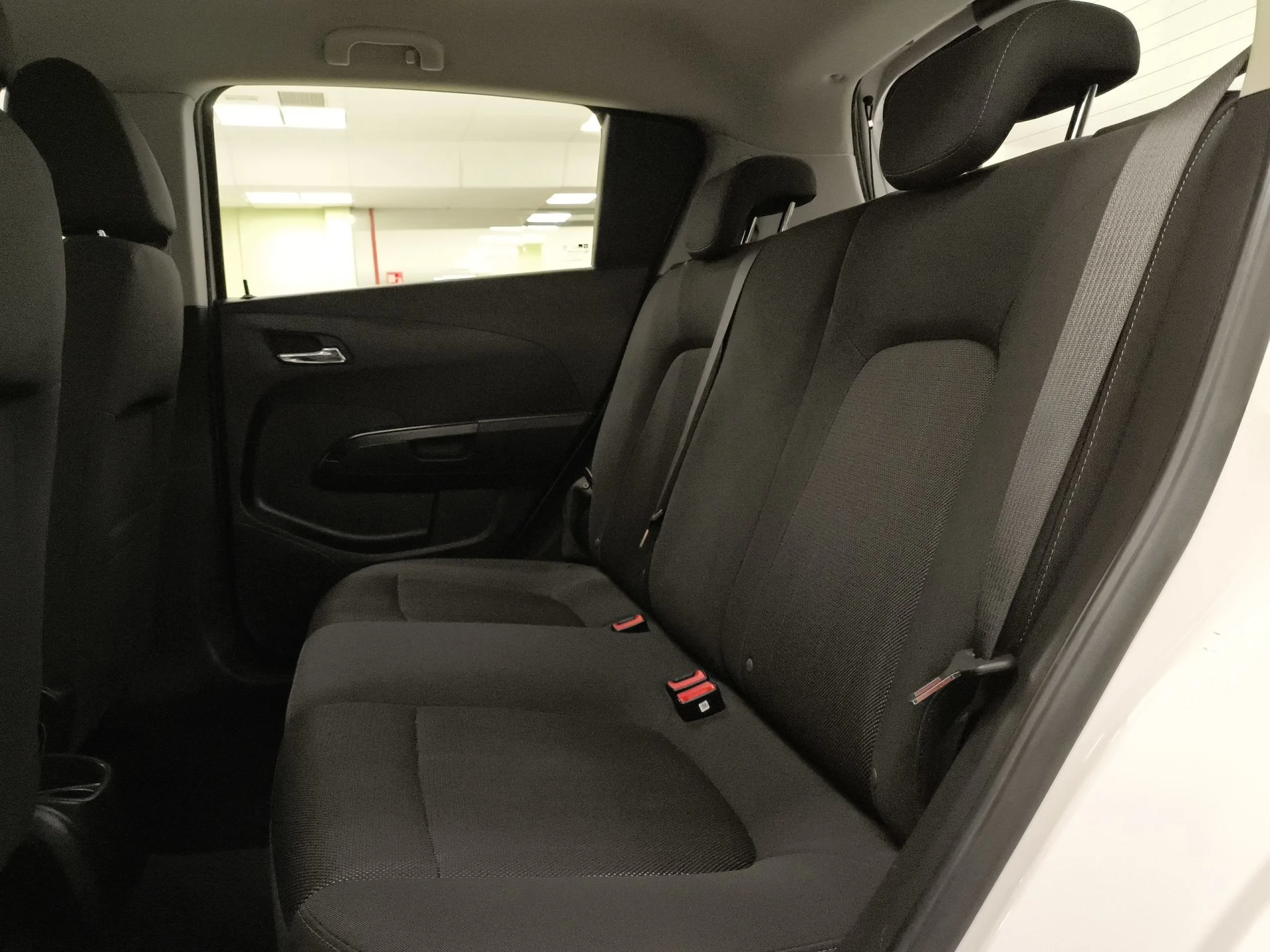 Chevrolet Aveo 1.4 LTZ 74 kW (100 CV) - Foto 23