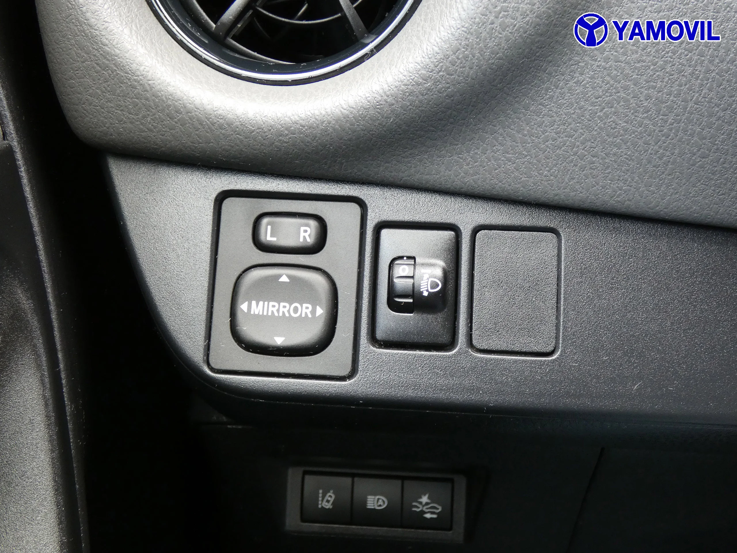 Toyota Yaris 1.0 ACTIVE TECH 5P - Foto 24