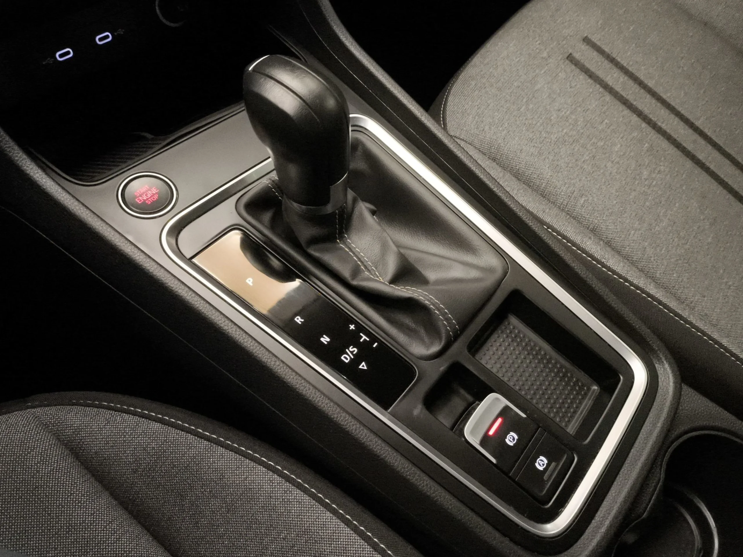 Seat Ateca 1.5 TSI SANDS Style Go M DSG 110 kW (150 CV) - Foto 20