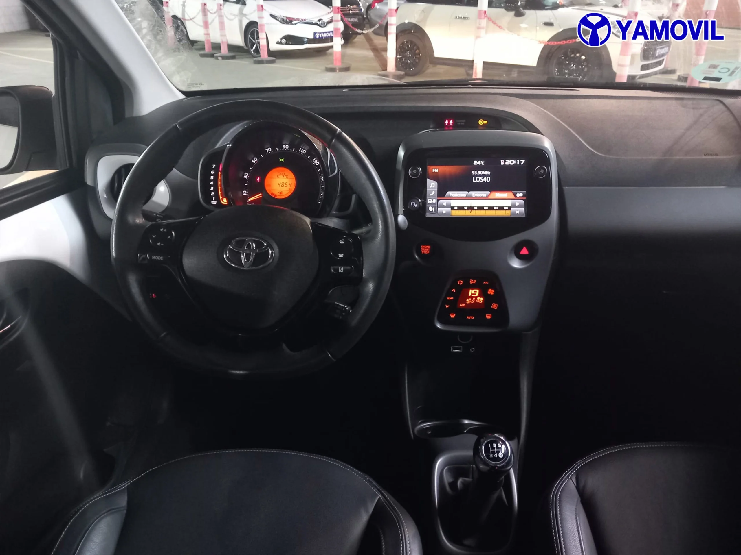 Toyota Aygo 1.0 VVT-i x-wave 53 kW (72 CV) - Foto 3
