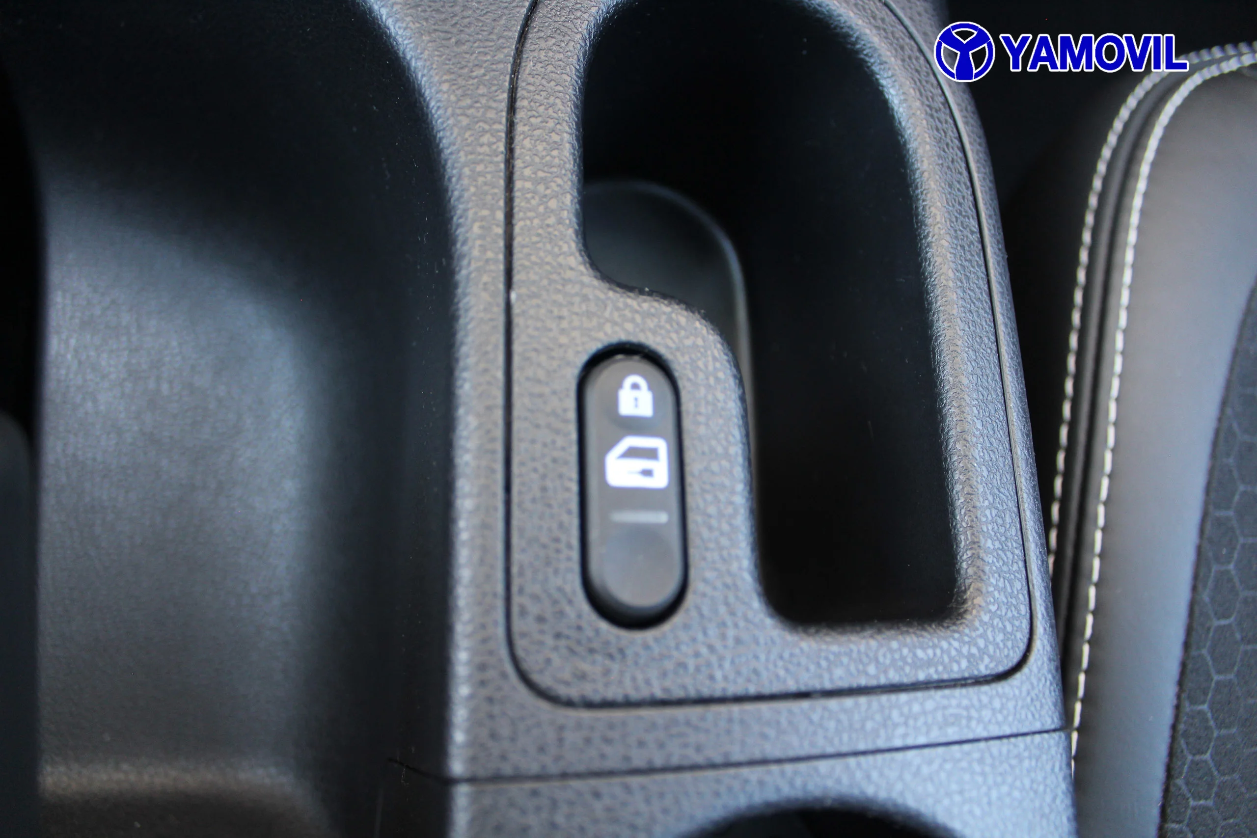 Nissan Qashqai 1.6 SANDS Tekna Premium 4x2 86 kW (117 CV) - Foto 32