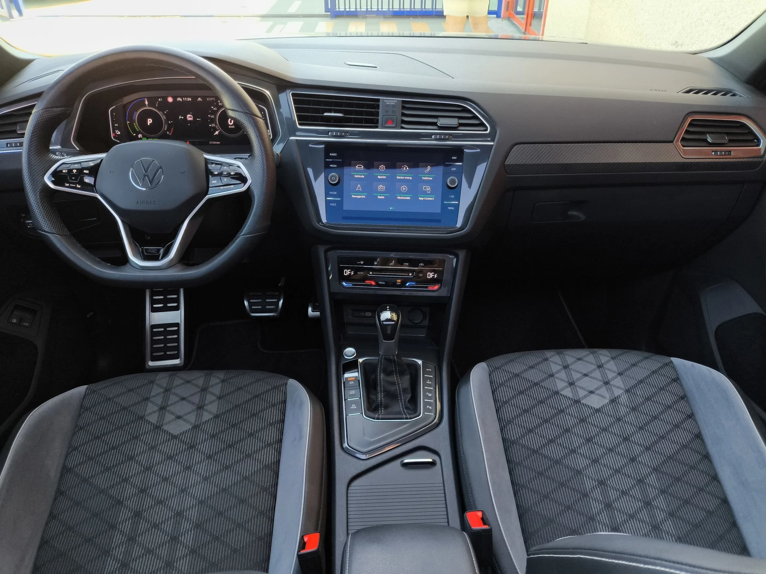 Volkswagen Tiguan R-Line 1.4 TSI eHybrid 180 kW (245 CV) DSG - Foto 11