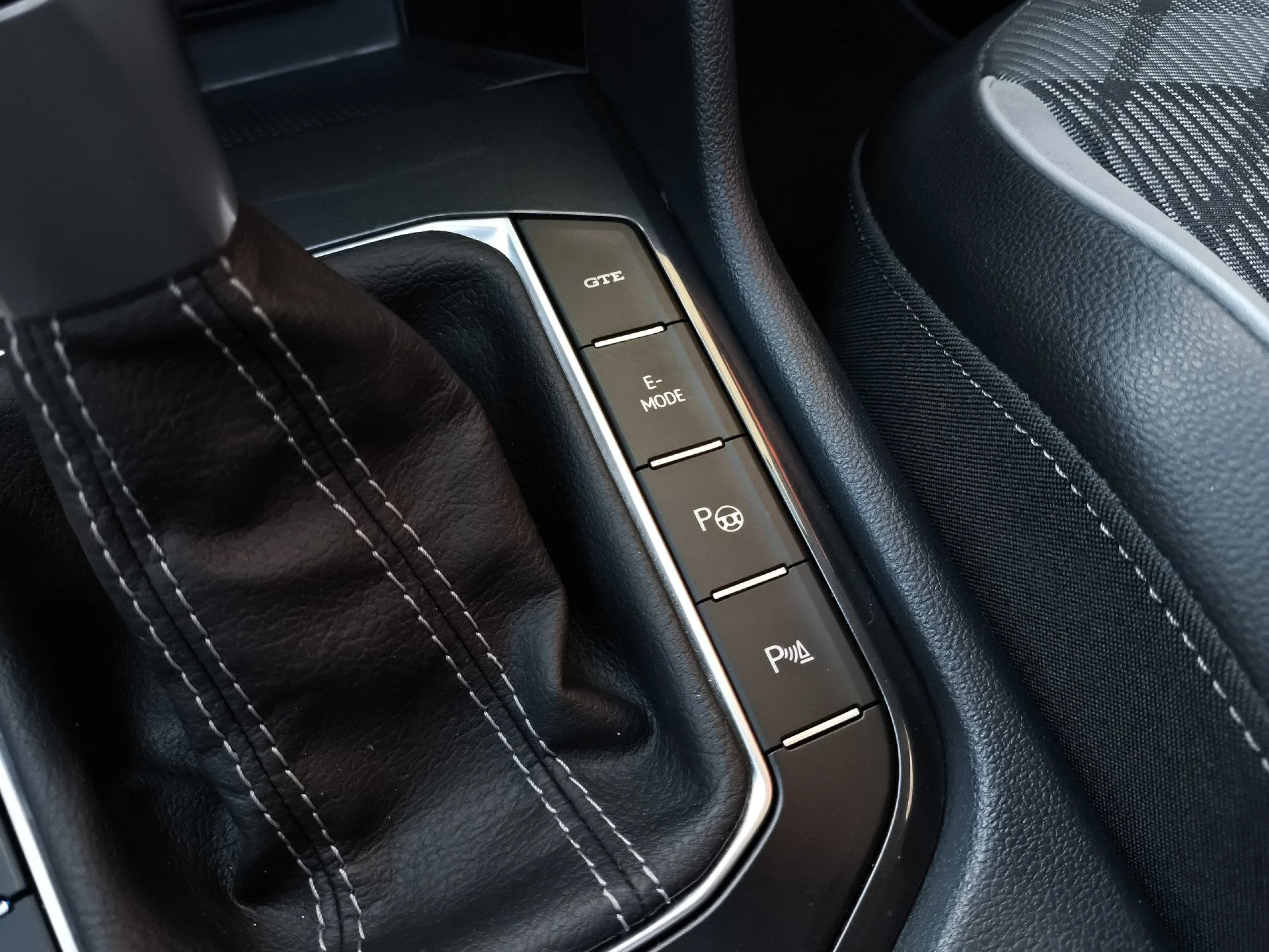 Volkswagen Tiguan R-Line 1.4 TSI eHybrid 180 kW (245 CV) DSG - Foto 21