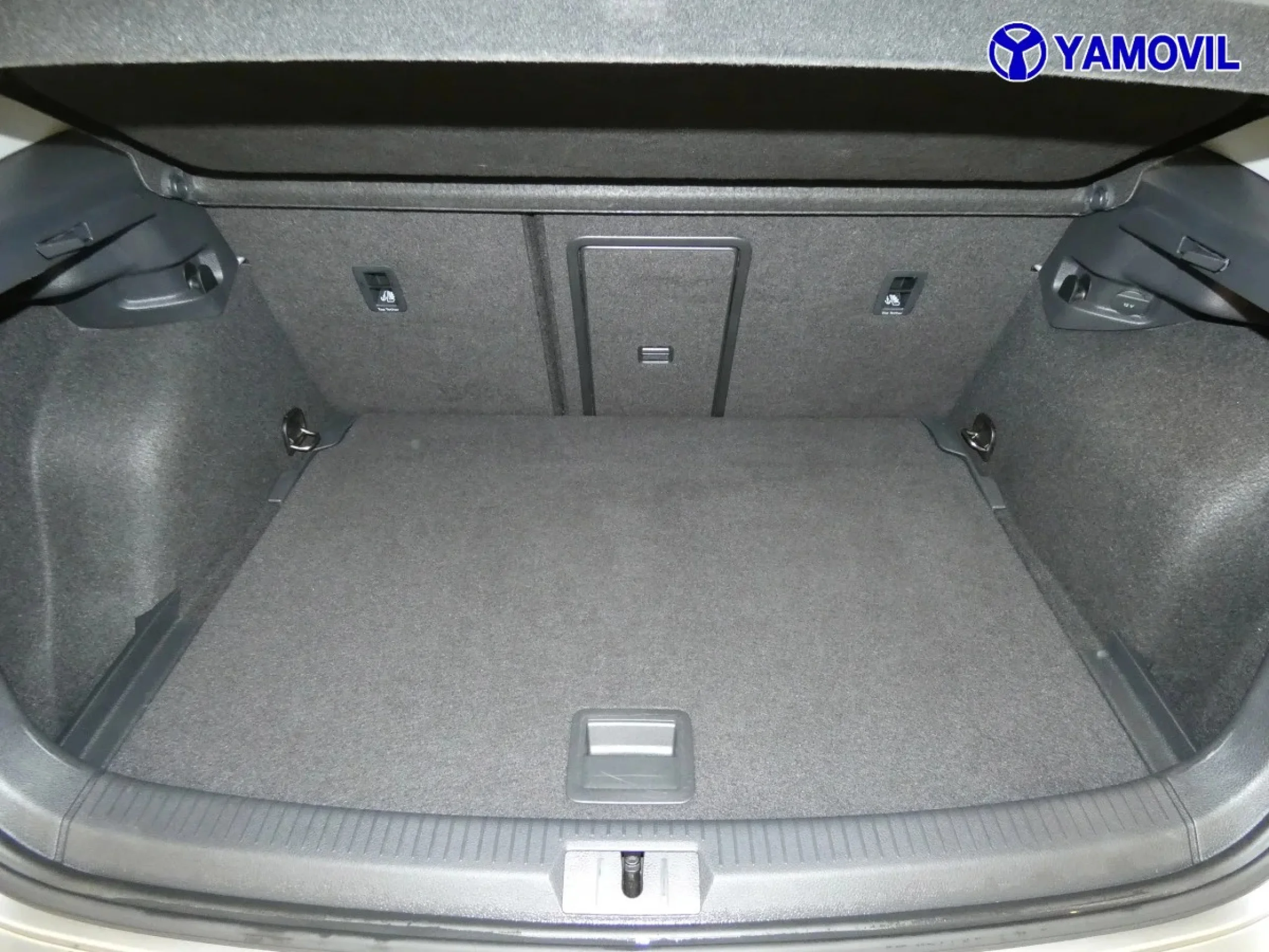 Volkswagen Golf Advance 1.6 TDI 85 kW (115 CV) - Foto 7