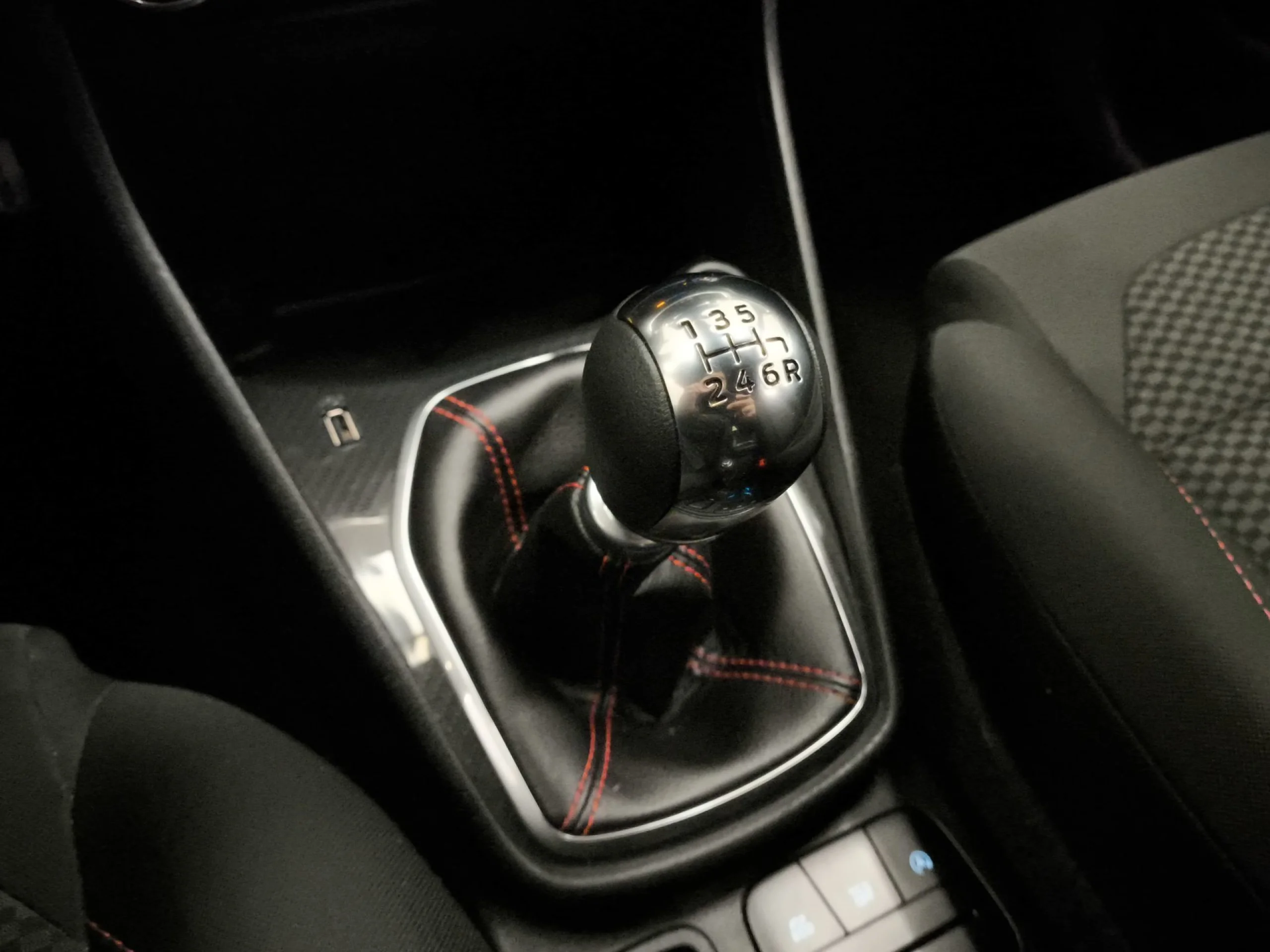 Ford Fiesta 1.0 EcoBoost SANDS ST-Line 74 kW (100 CV) - Foto 15