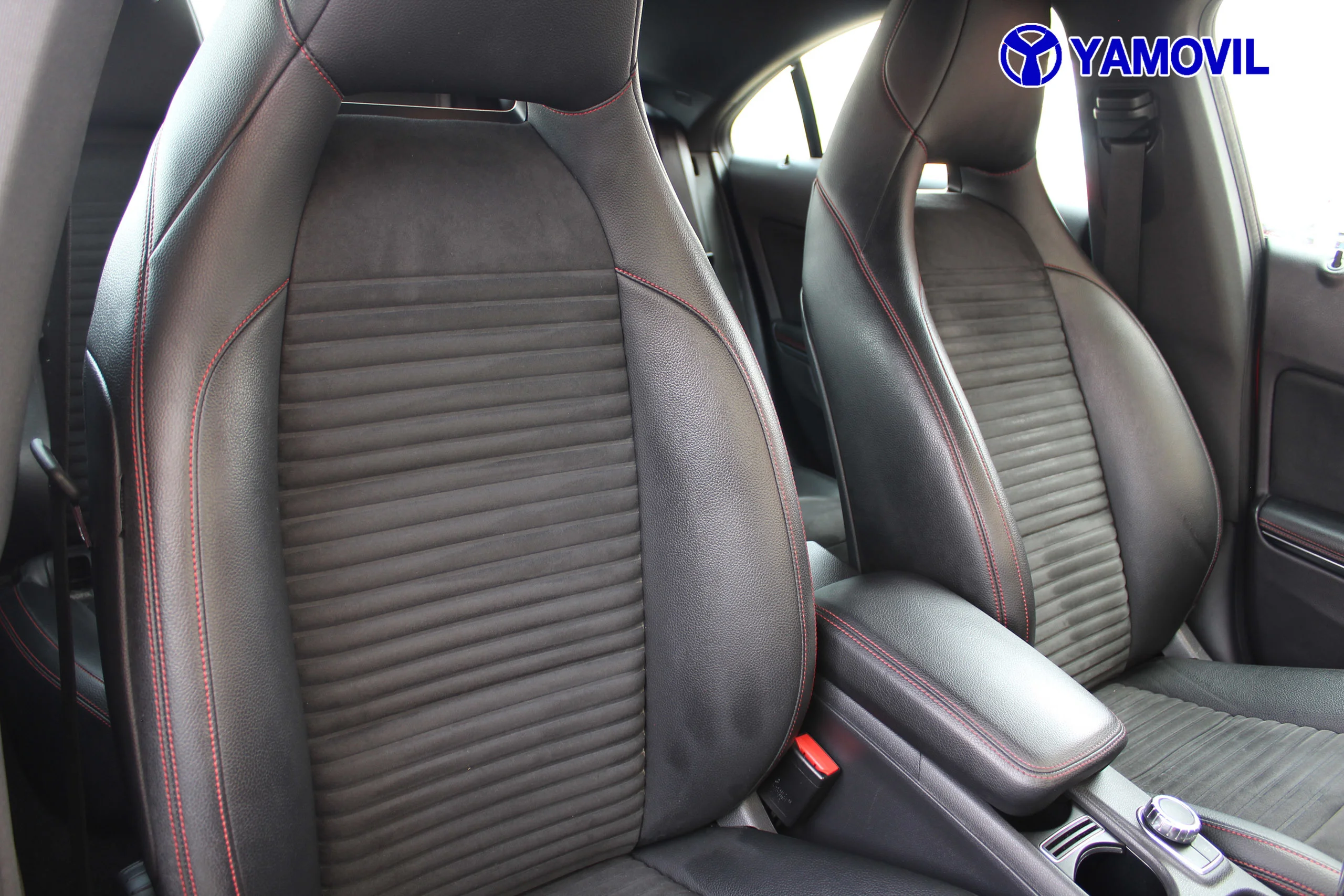 Mercedes-Benz Clase CLA CLA 200 CDI AMG Line 100 kW (136 CV) - Foto 17