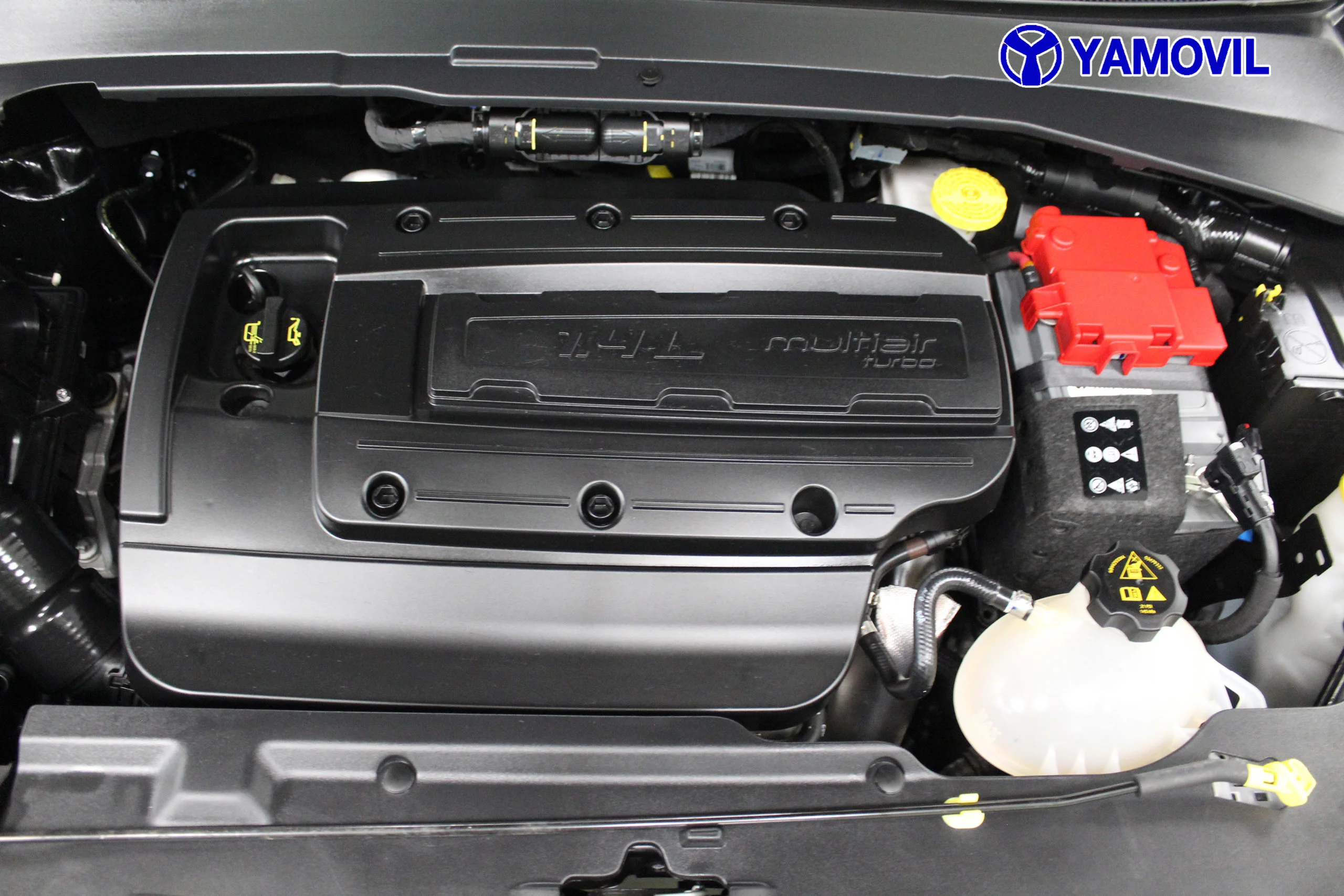 Jeep Compass 1.4 Multiair Night Eagle 4x2 103 kW (140 CV) - Foto 8