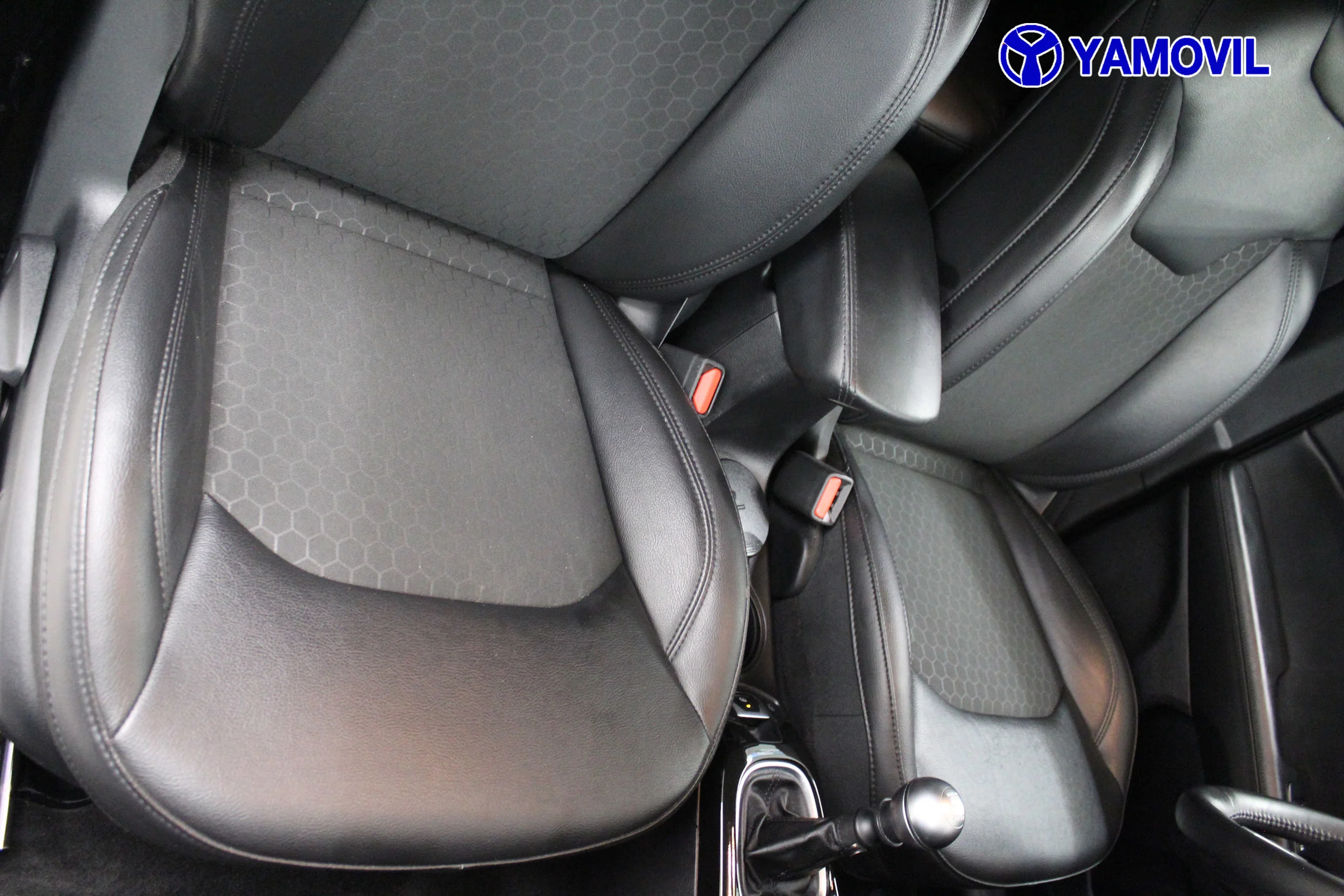 Jeep Compass 1.4 Multiair Night Eagle 4x2 103 kW (140 CV) - Foto 18