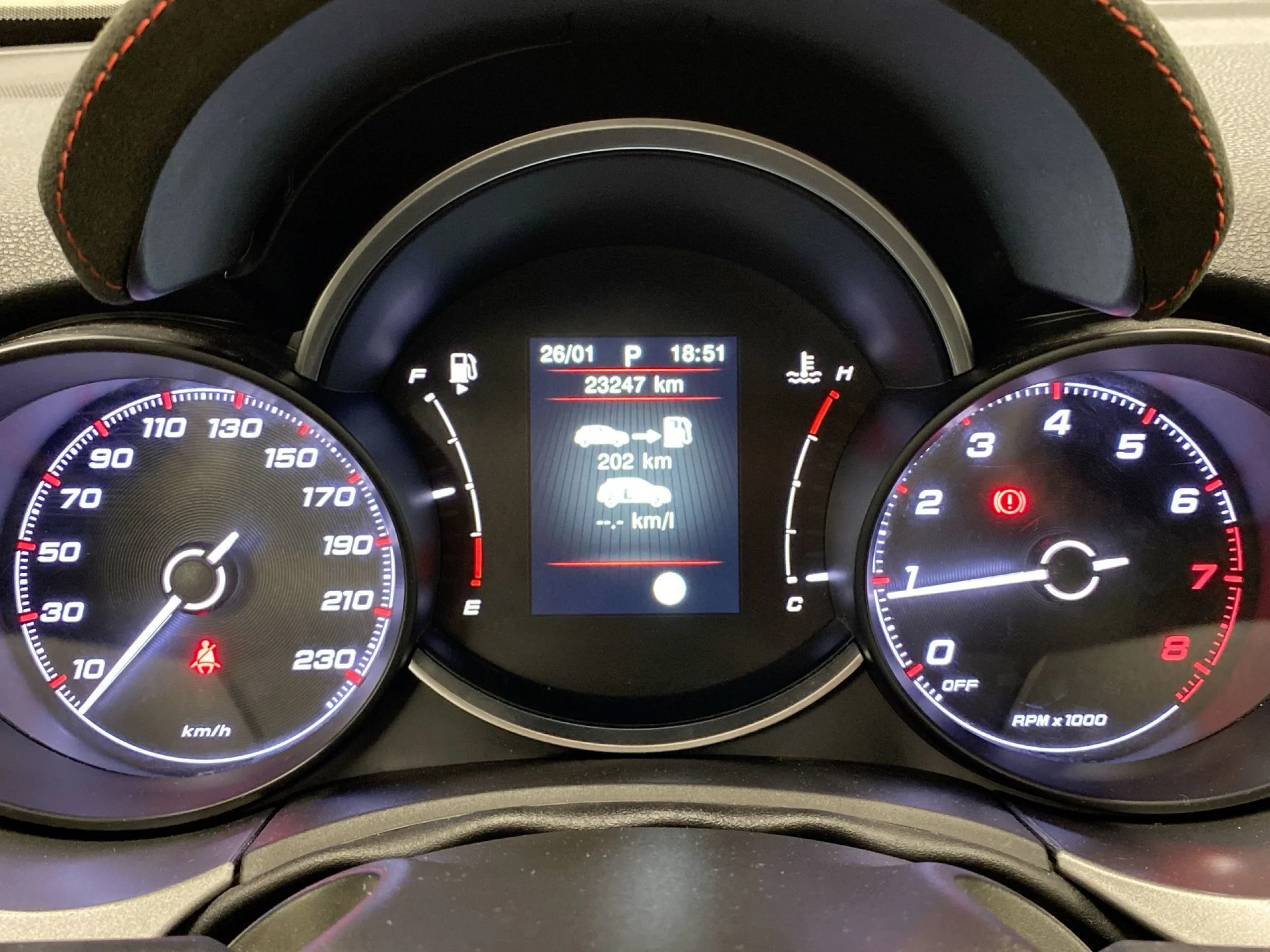 Fiat 500X 1.3 Firefly SANDS Sport 4x2 DCT 110 kW (150 CV) - Foto 12