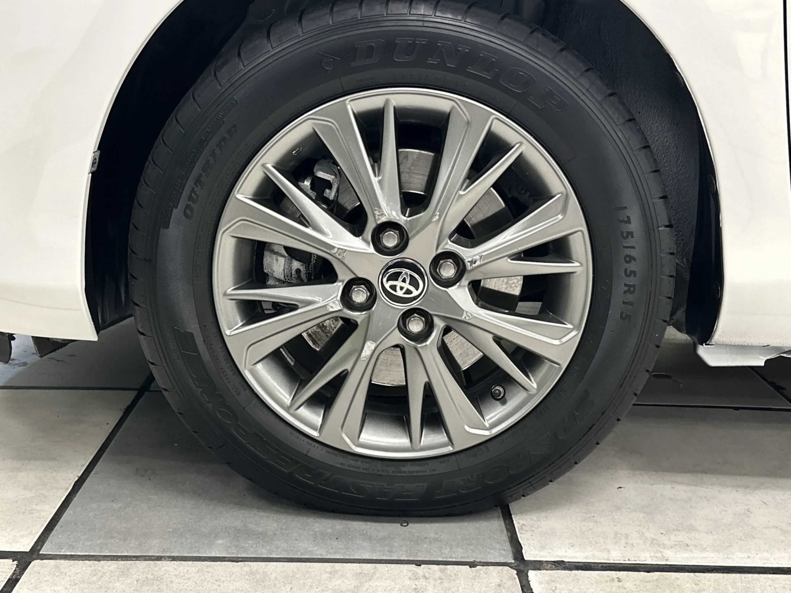 Toyota Yaris 1.5 Active 82 kW (111 CV) - Foto 7