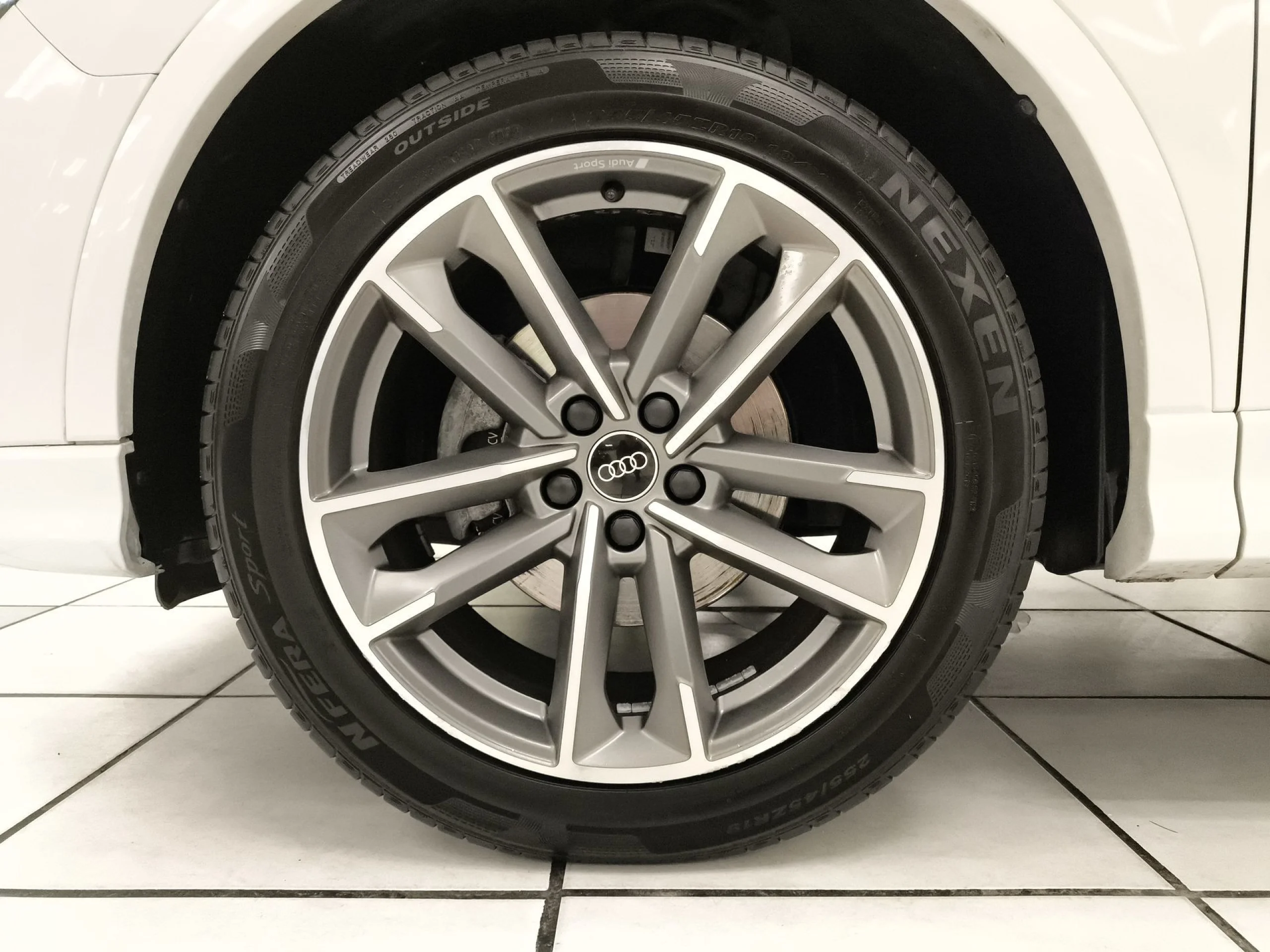 Audi Q3 Black line 35 TFSI 110 kW (150 CV) S tronic - Foto 7