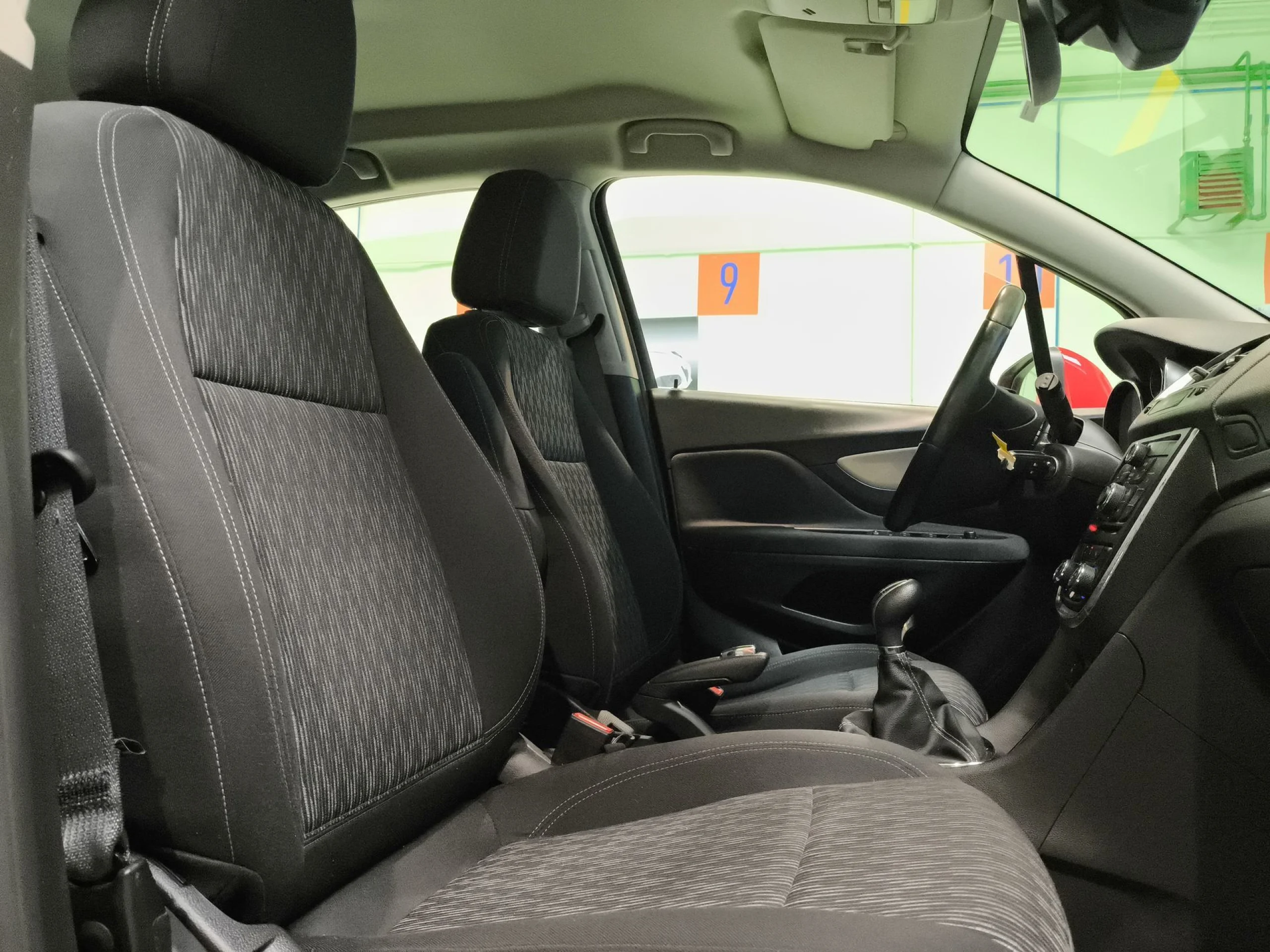 Opel Mokka 1.4 Turbo SANDS Selective 4x2 103 kW (140 CV) - Foto 27