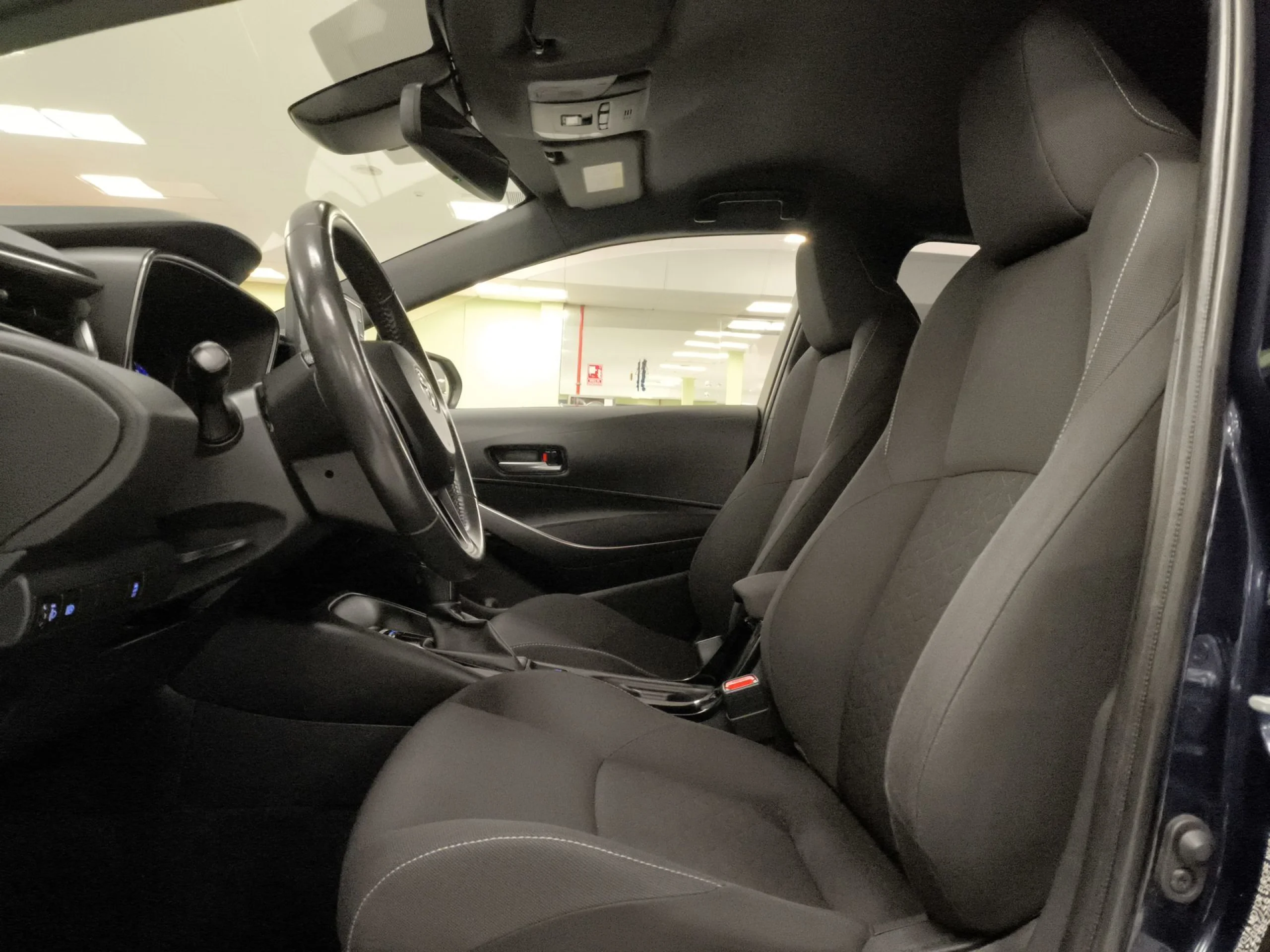 Toyota Corolla Touring Sports 125H Active Tech E-CVT 90 kW (122 CV) - Foto 8