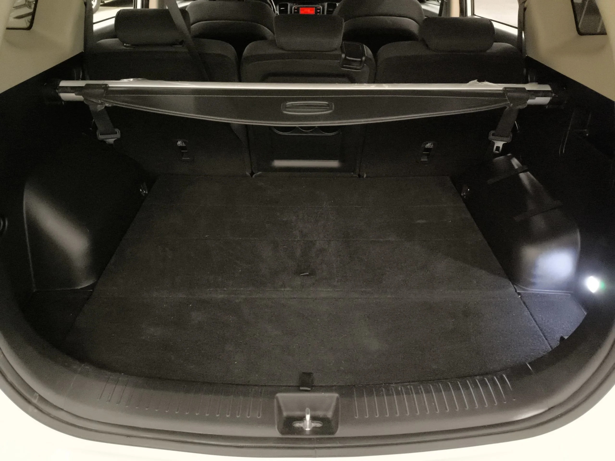 Kia Carens 1.7 CRDi VGT Concept Eco-Dynam 85 kW (115 CV) - Foto 18