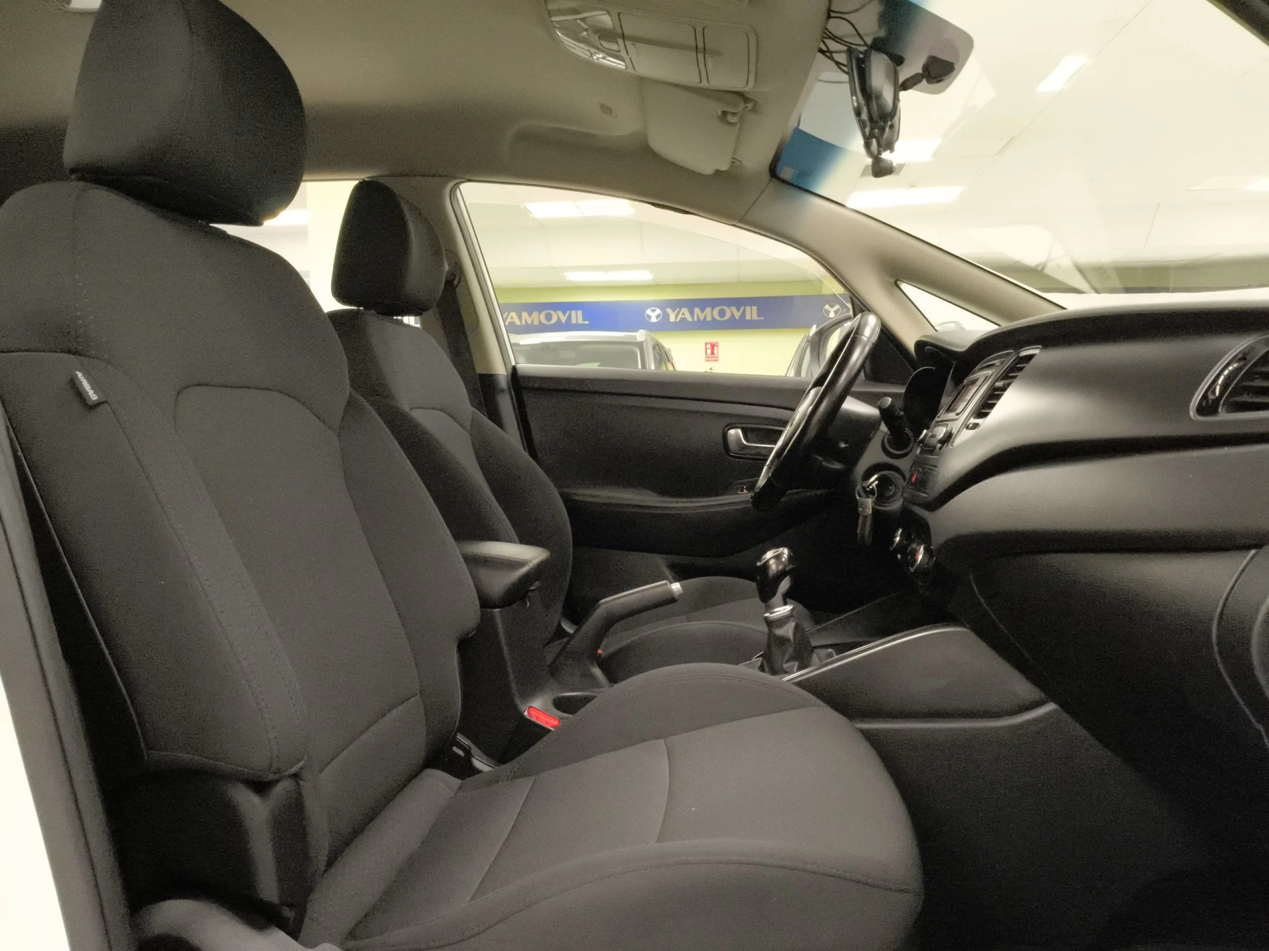 Kia Carens 1.7 CRDi VGT Concept Eco-Dynam 85 kW (115 CV) - Foto 19