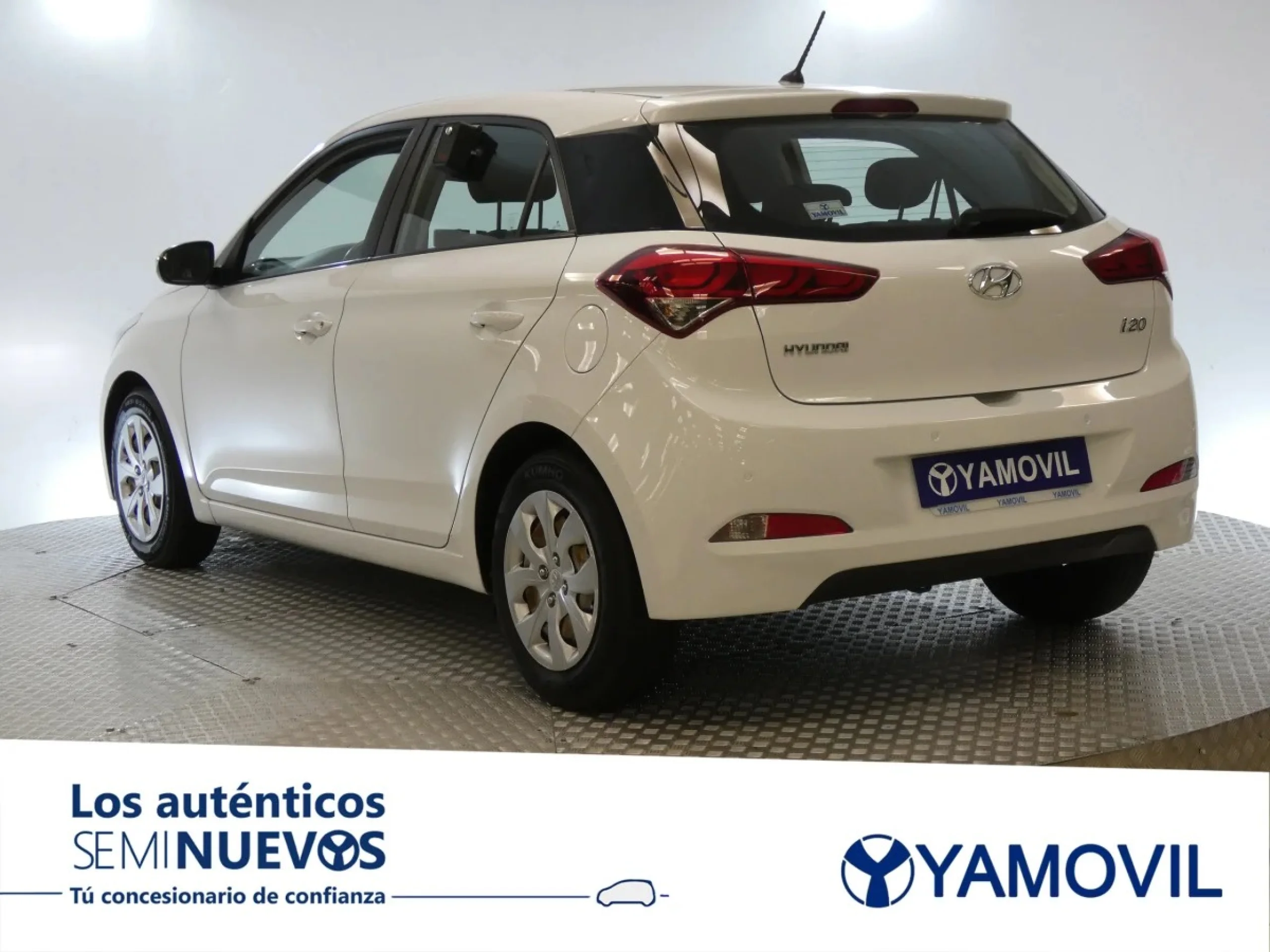 Hyundai I20 1.4 MPI Klass Auto 74 kW (100 CV) - Foto 4