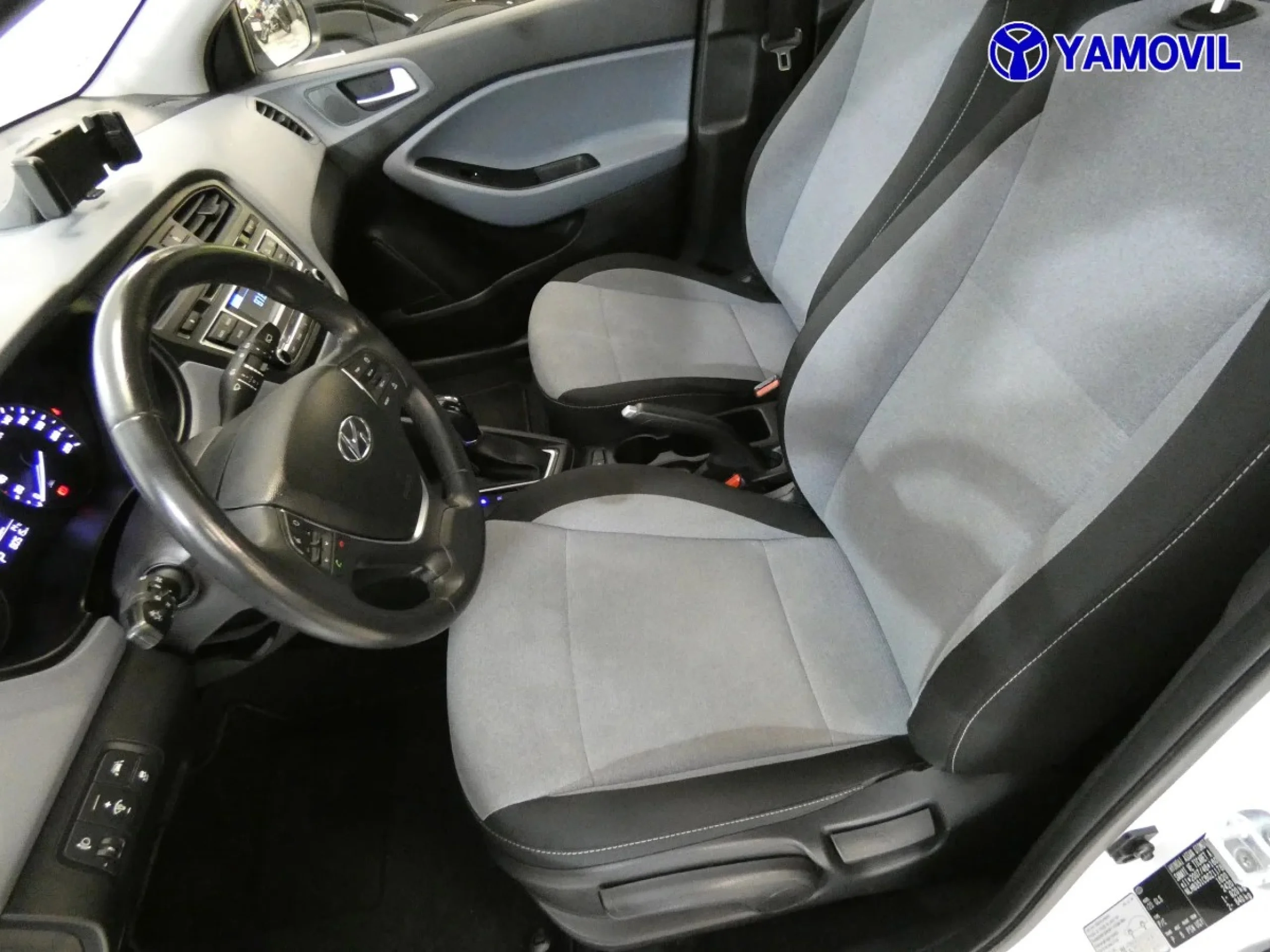 Hyundai I20 1.4 MPI Klass Auto 74 kW (100 CV) - Foto 13