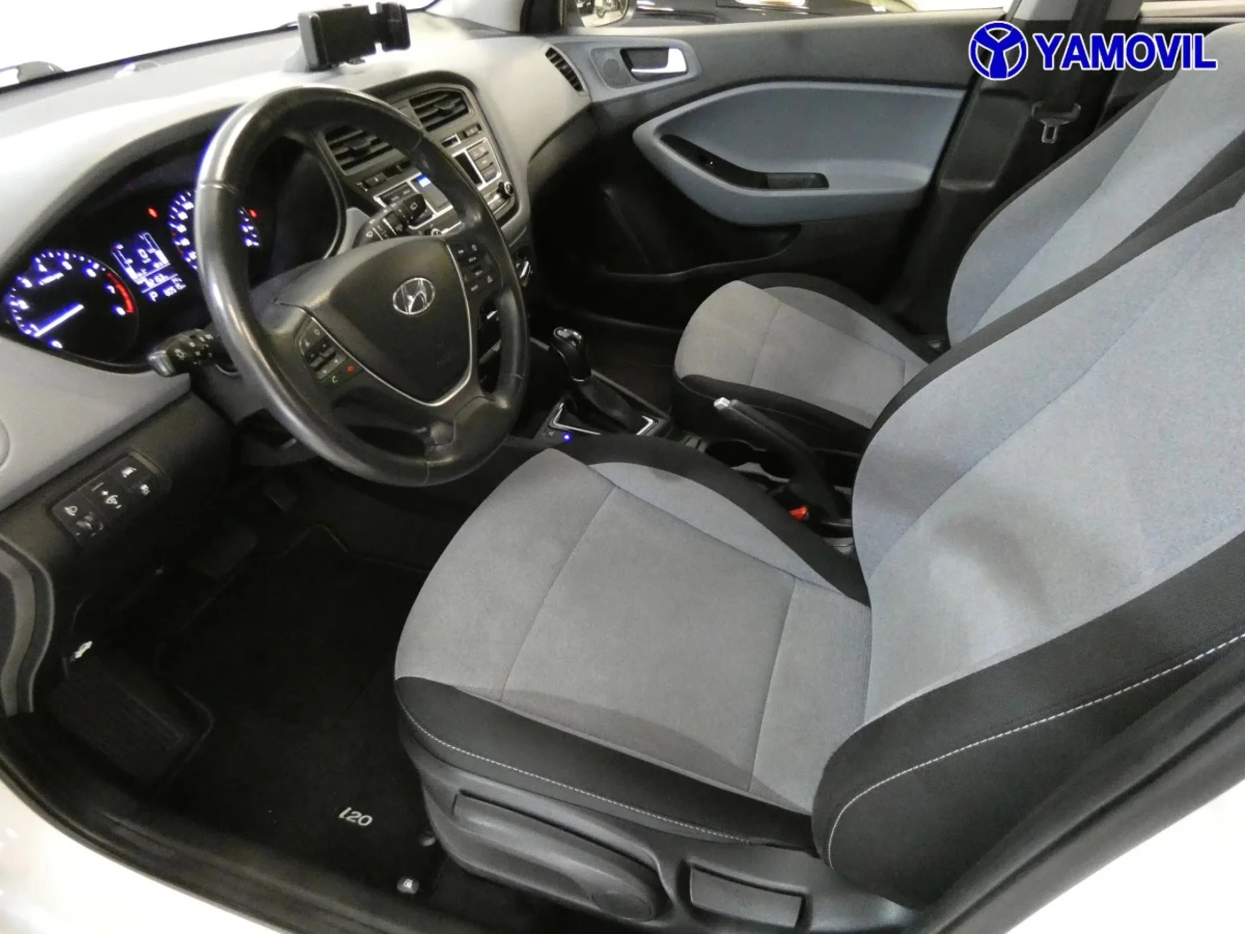 Hyundai I20 1.4 MPI Klass Auto 74 kW (100 CV) - Foto 14