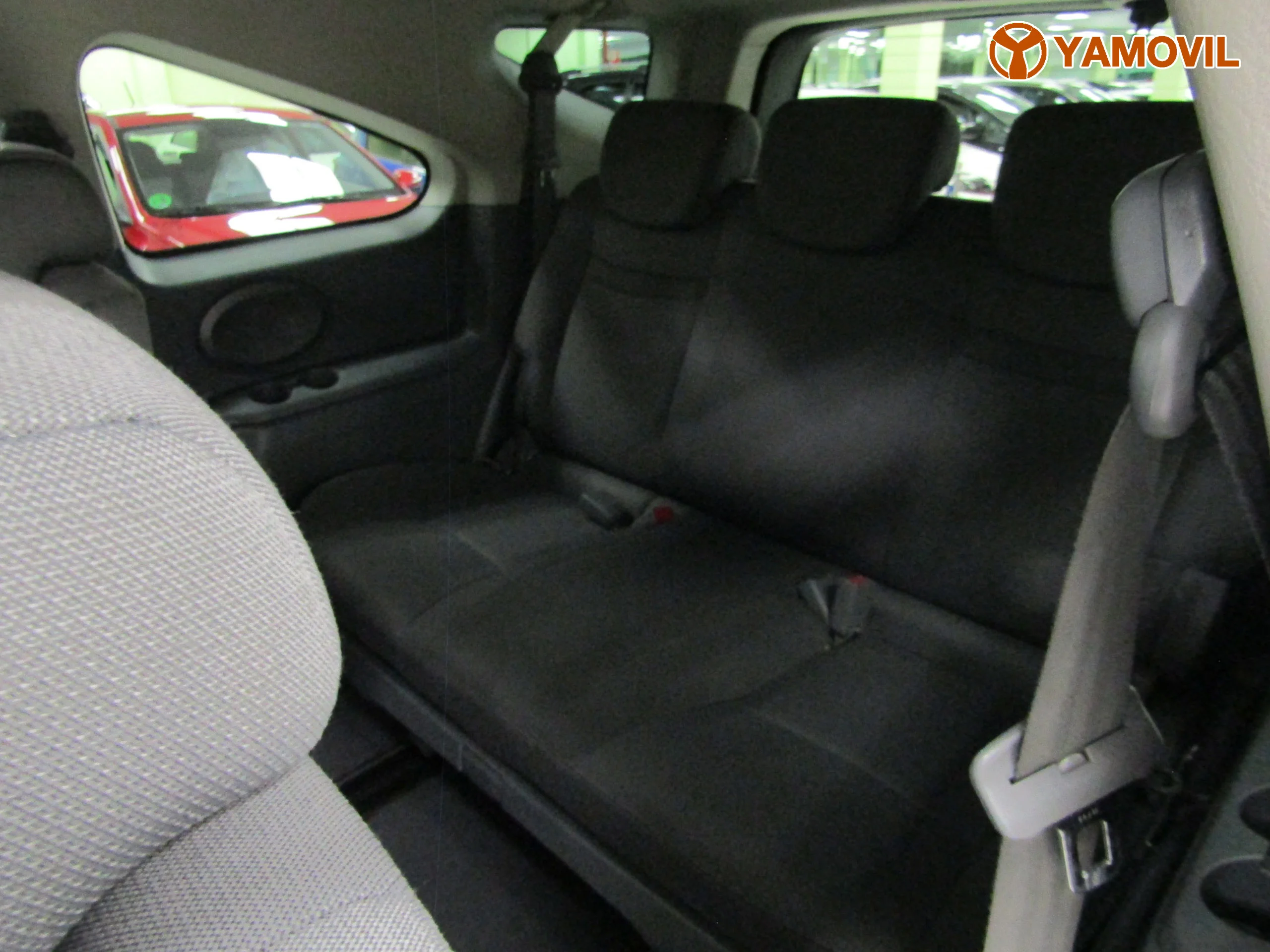 SsangYong Rodius 270XDi LIMITED 7Plz - Foto 17