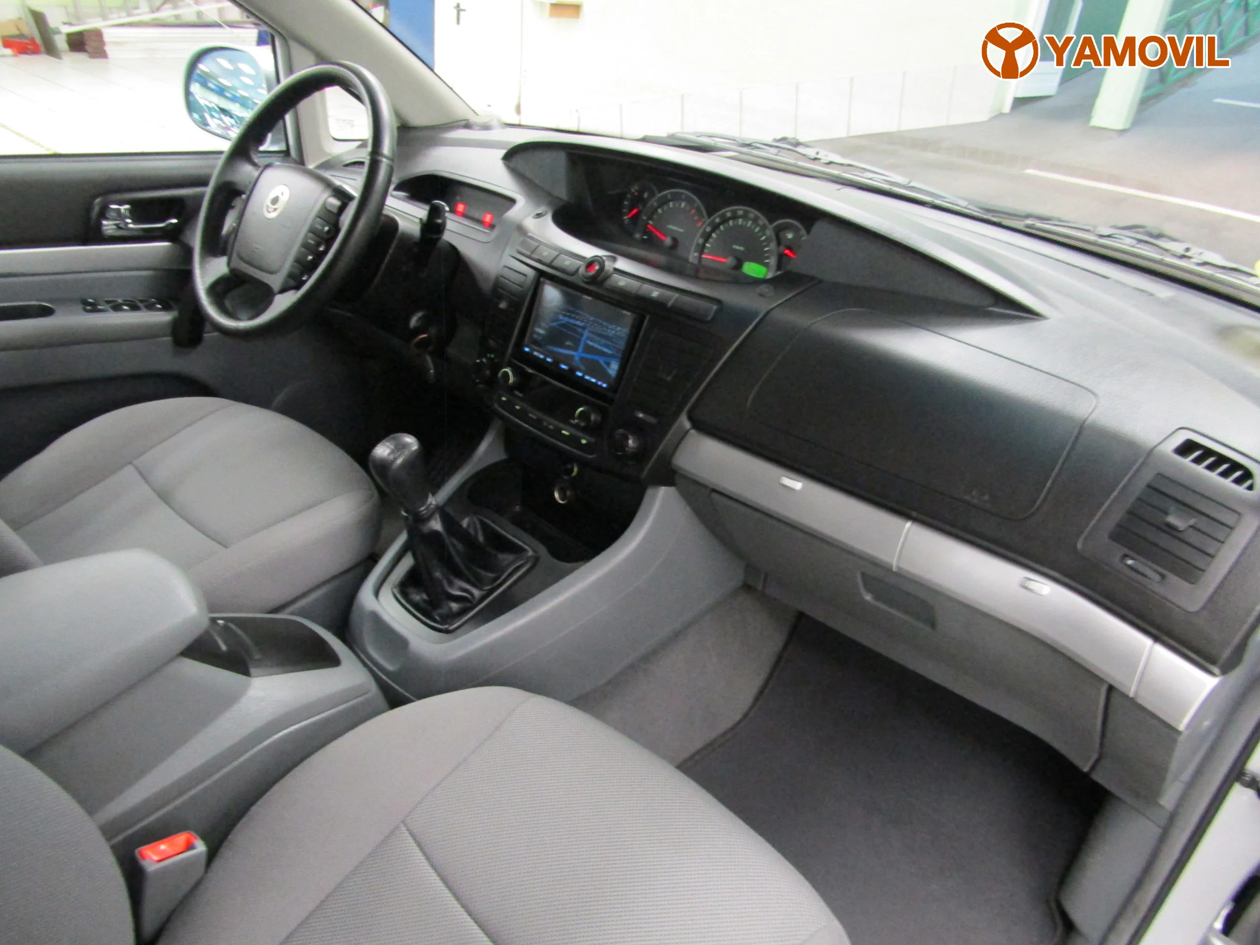 SsangYong Rodius 270XDi LIMITED 7Plz - Foto 19