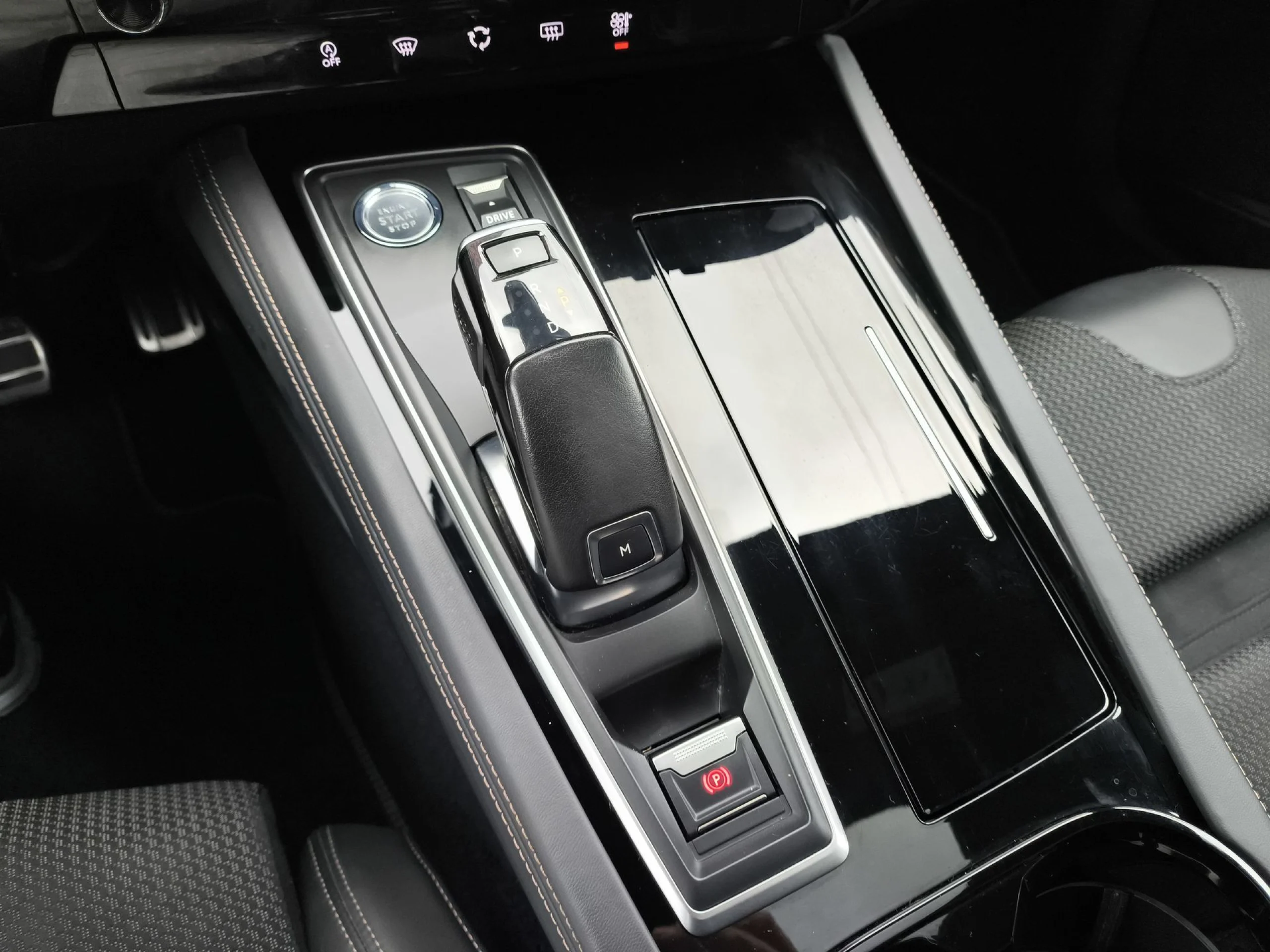 Peugeot 508 BlueHDi 160 SANDS GT Line EAT8 118 kW (160 CV) - Foto 17