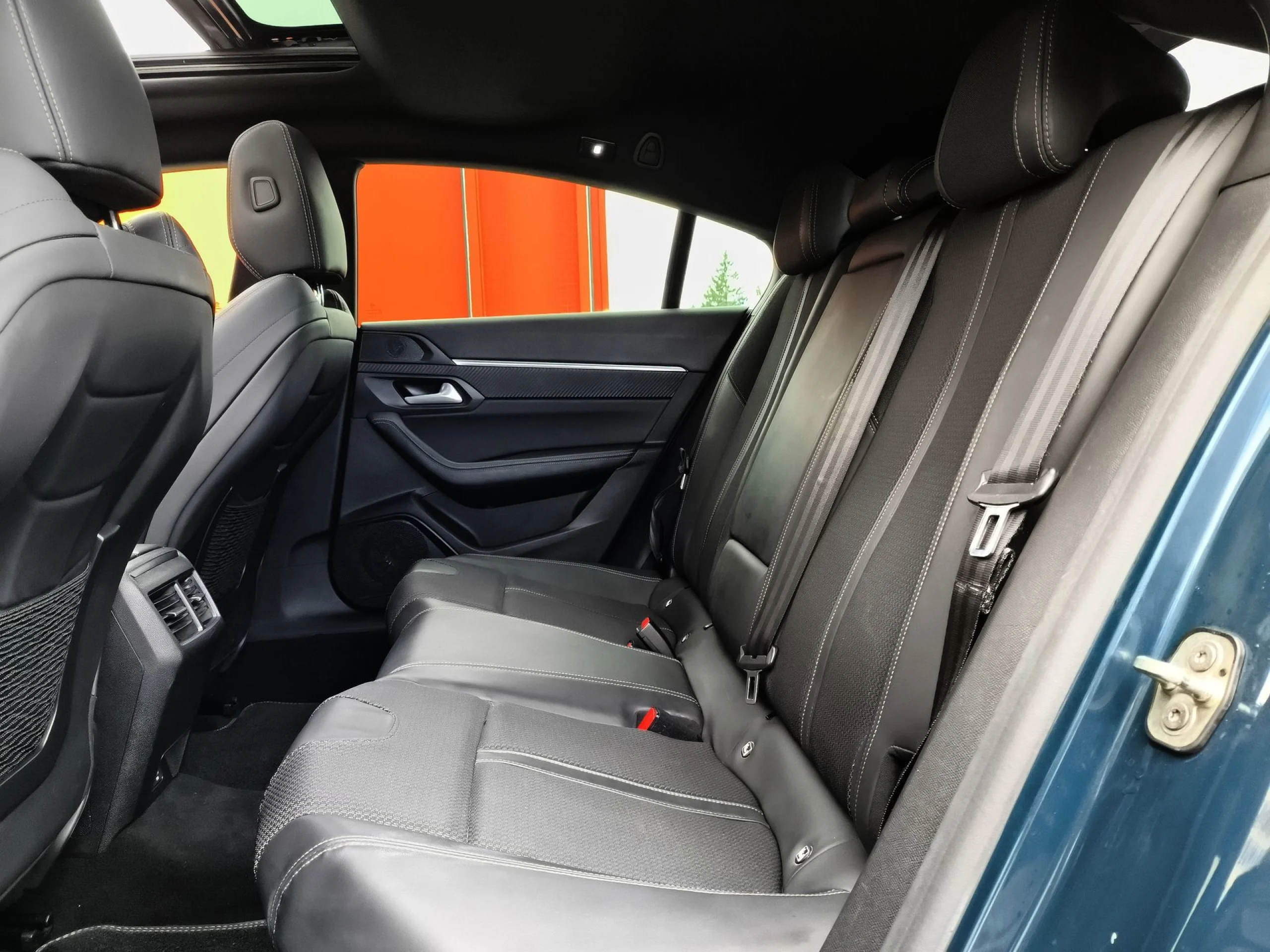Peugeot 508 BlueHDi 160 SANDS GT Line EAT8 118 kW (160 CV) - Foto 19