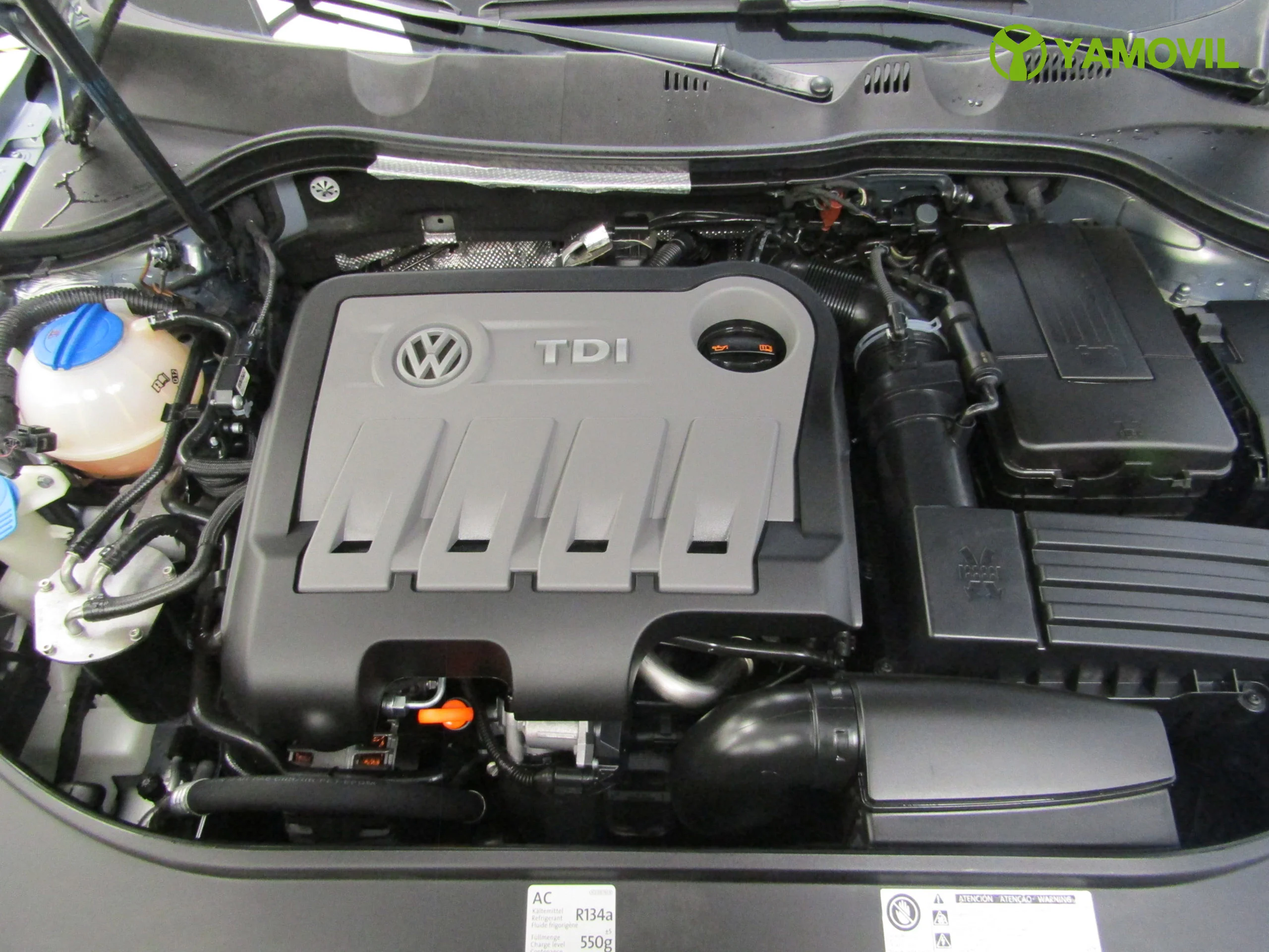 Volkswagen Passat 2.0 TDI 140CV ADVANCE - Foto 8