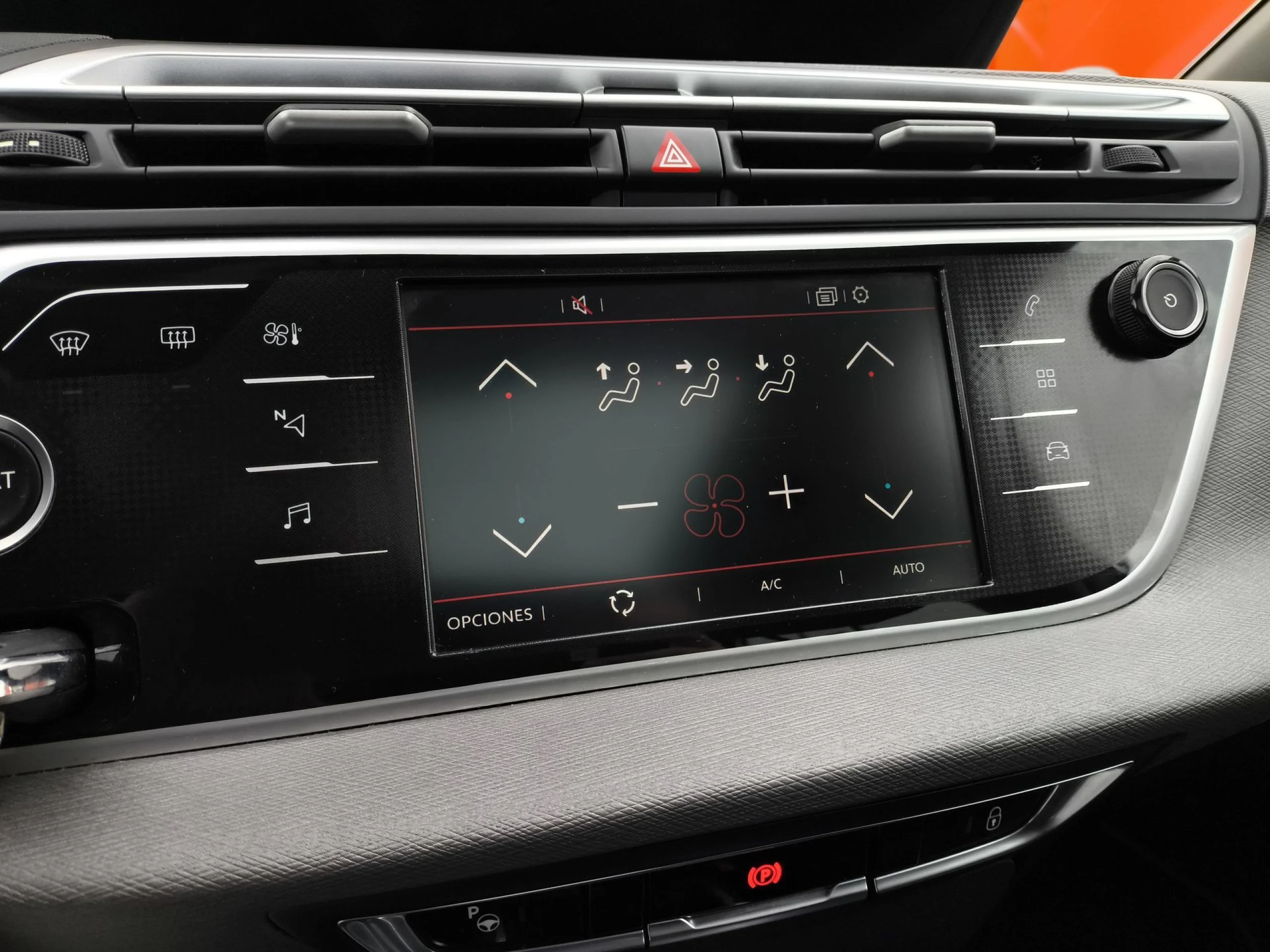 Citroen Grand C4 Spacetourer PureTech 130 6v SANDS Shine 96 kW (130 CV) - Foto 16