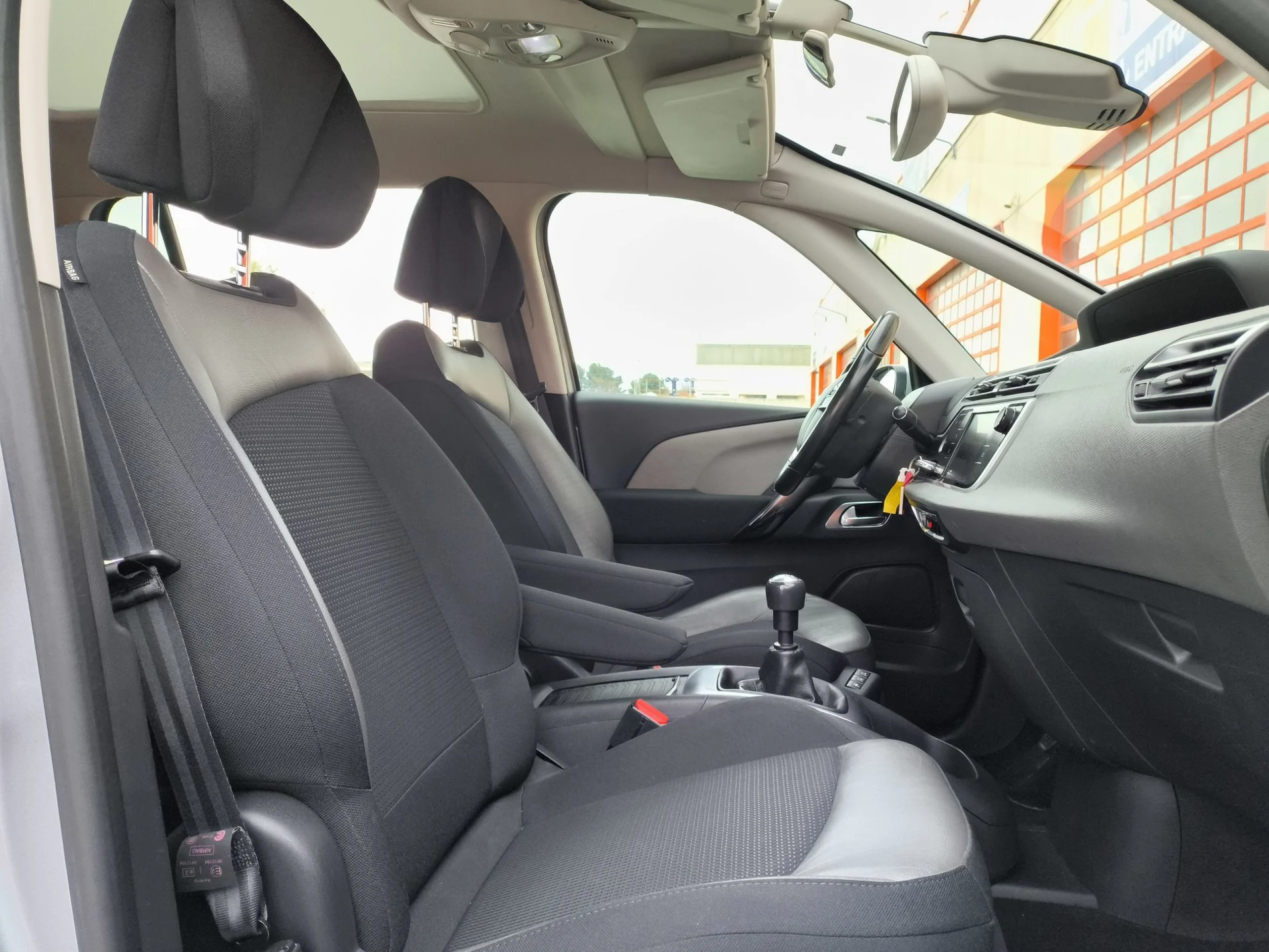 Citroen Grand C4 Spacetourer PureTech 130 6v SANDS Shine 96 kW (130 CV) - Foto 23