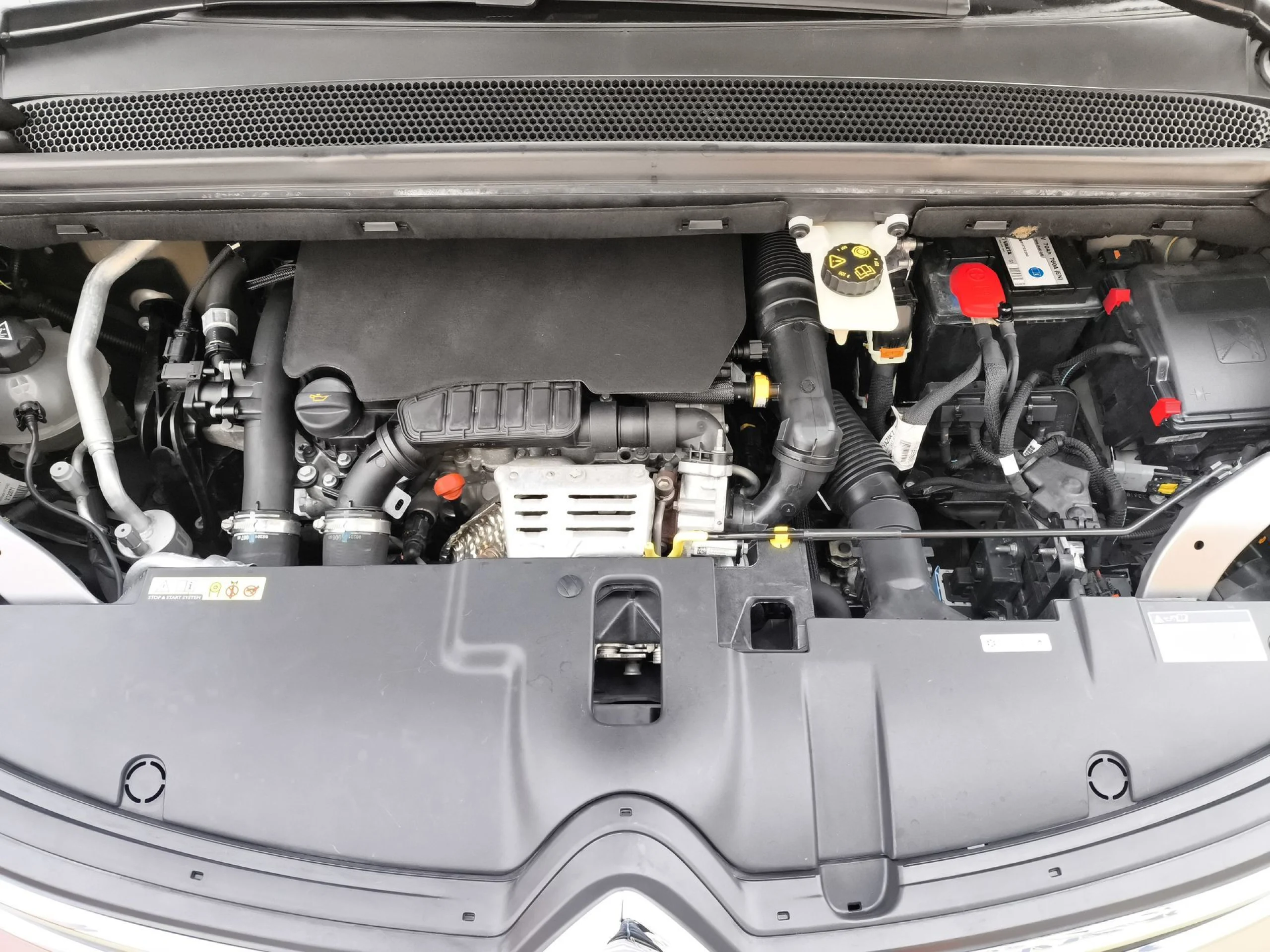 Citroen Grand C4 Spacetourer PureTech 130 6v SANDS Shine 96 kW (130 CV) - Foto 24