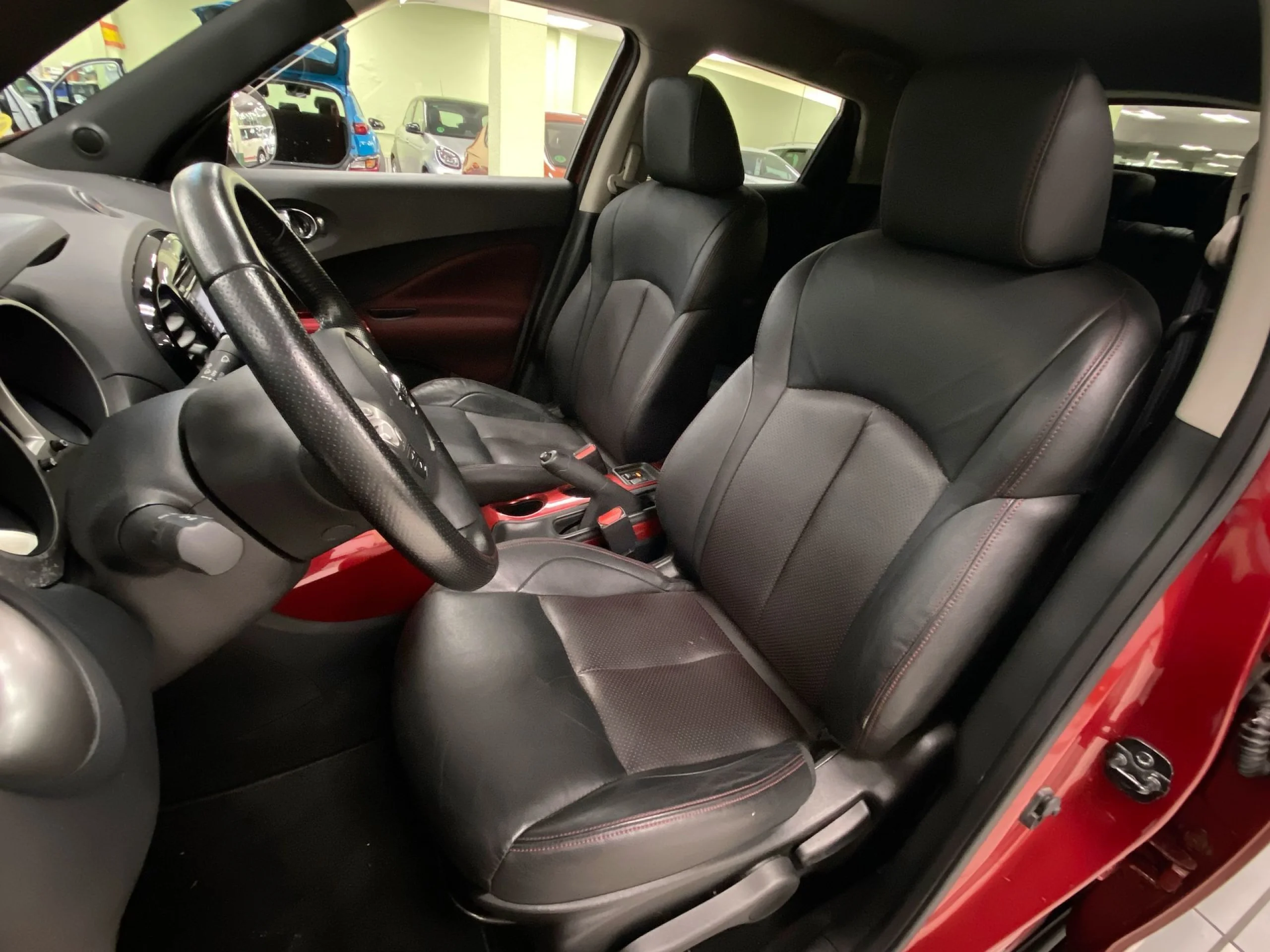 Nissan Juke 1.5 dCi SANDS Tekna Premium 4X2 81 kW (110 CV) - Foto 8