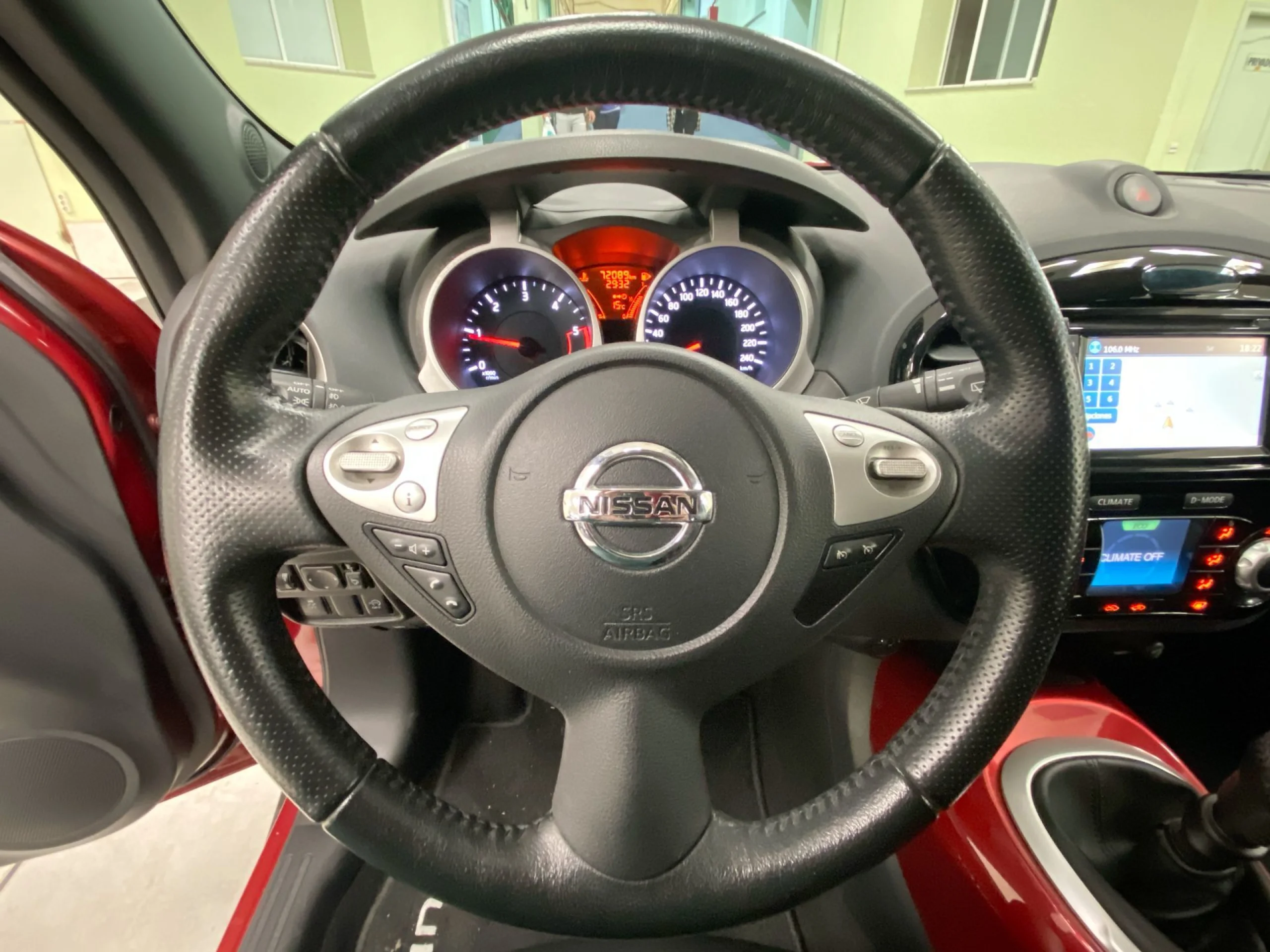 Nissan Juke 1.5 dCi SANDS Tekna Premium 4X2 81 kW (110 CV) - Foto 11
