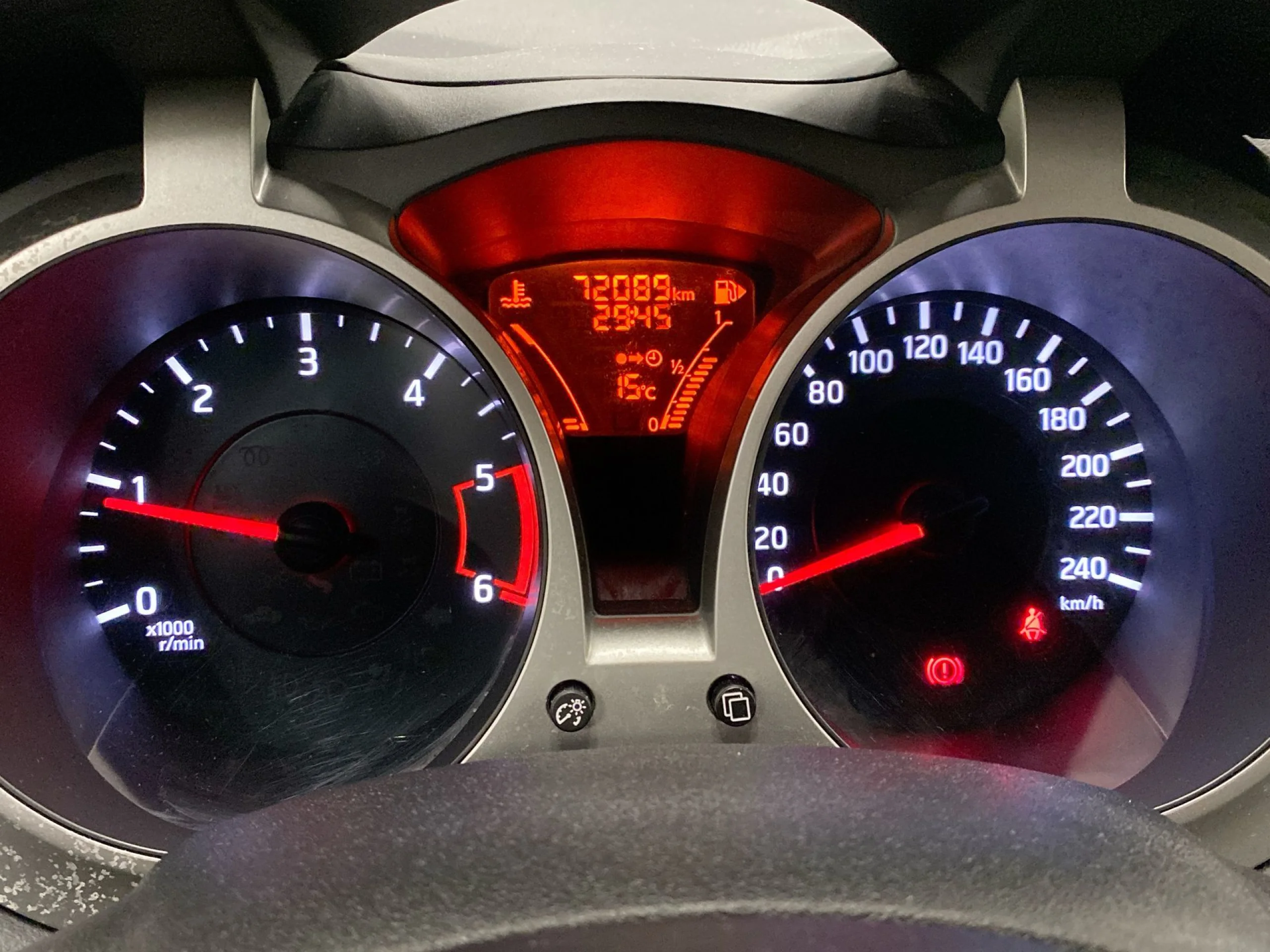 Nissan Juke 1.5 dCi SANDS Tekna Premium 4X2 81 kW (110 CV) - Foto 12