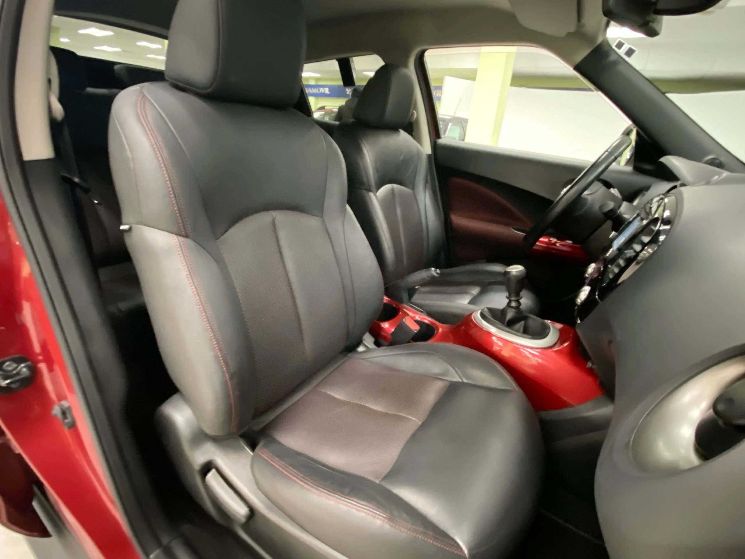 Nissan Juke 1.5 dCi SANDS Tekna Premium 4X2 81 kW (110 CV) - Foto 21