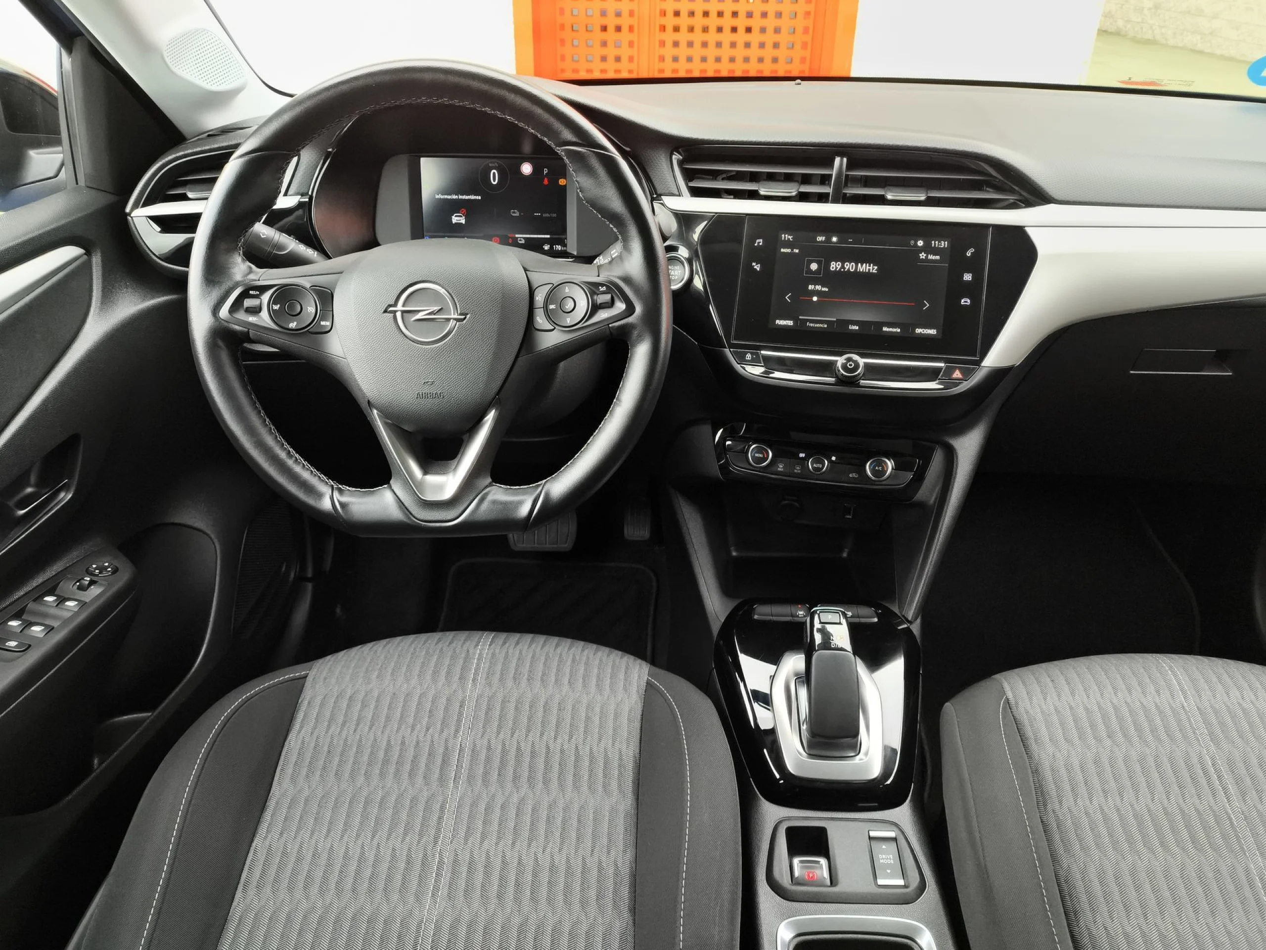 Opel Corsa-e Edition-e 100 kW (136 CV) - Foto 17