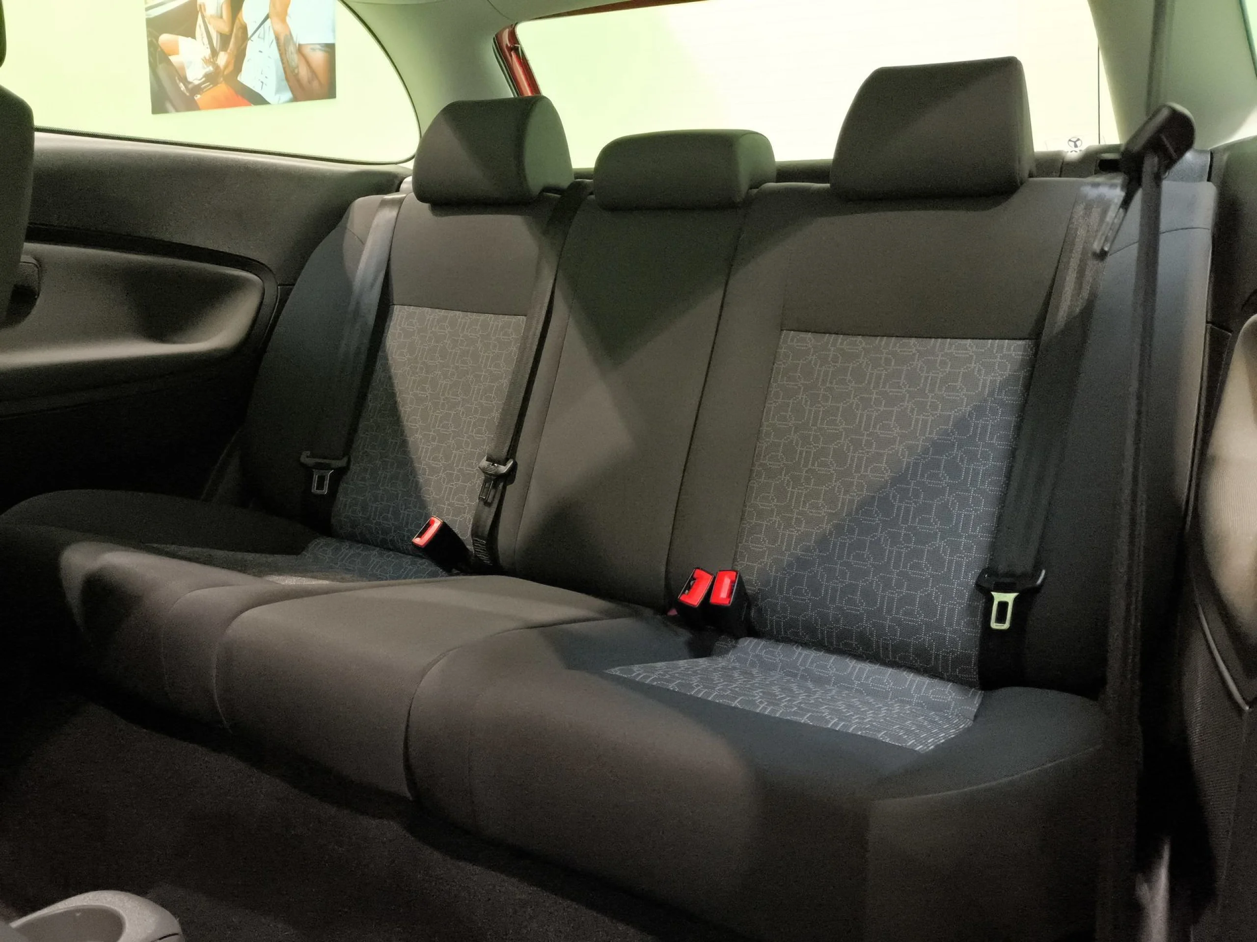Seat Ibiza 1.4 TDI Reference 51 kW (70 CV) - Foto 17