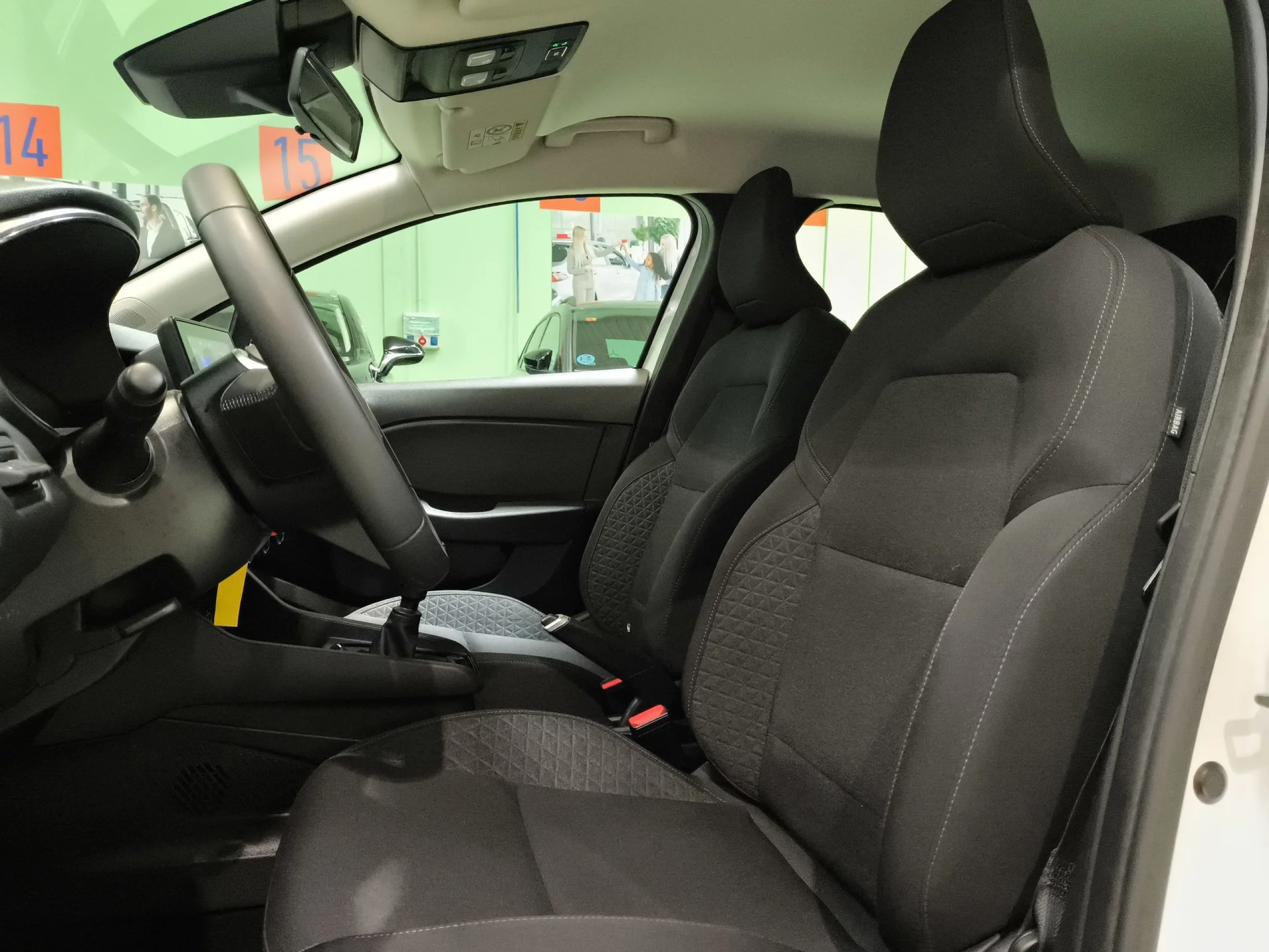 Renault Clio Equilibre TCe 74 kW (100 CV) GLP - Foto 8