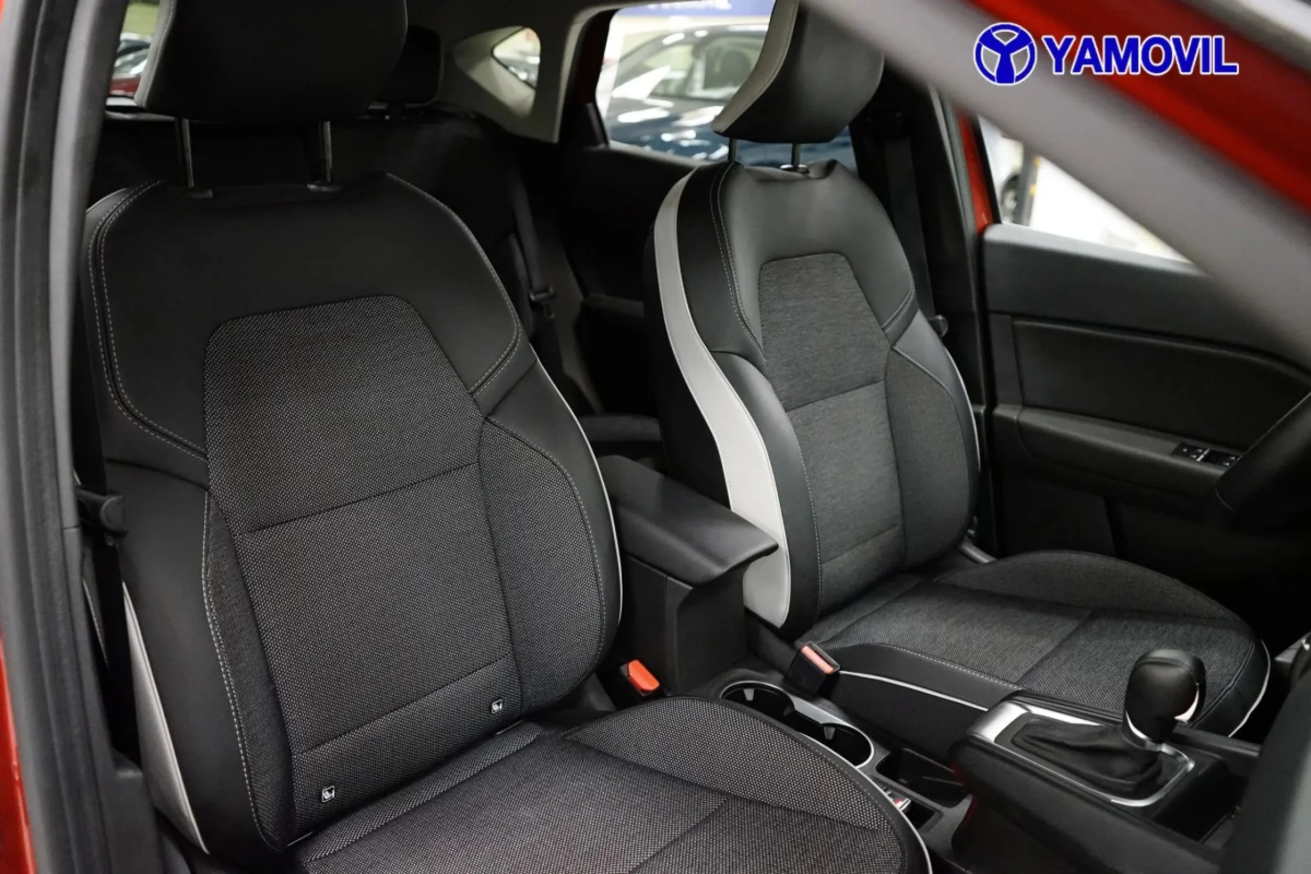Renault Captur Zen TCe Micro Híbrido 103 kW (140 CV) EDC GPF - Foto 15