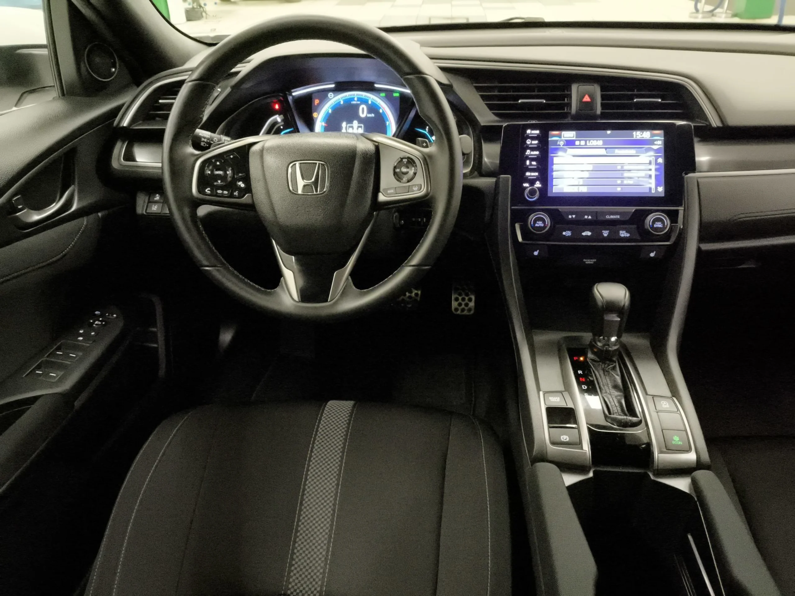 Honda Civic 1.0 I-VTEC TURBO Elegance Navi 93 kW (126 CV) - Foto 18