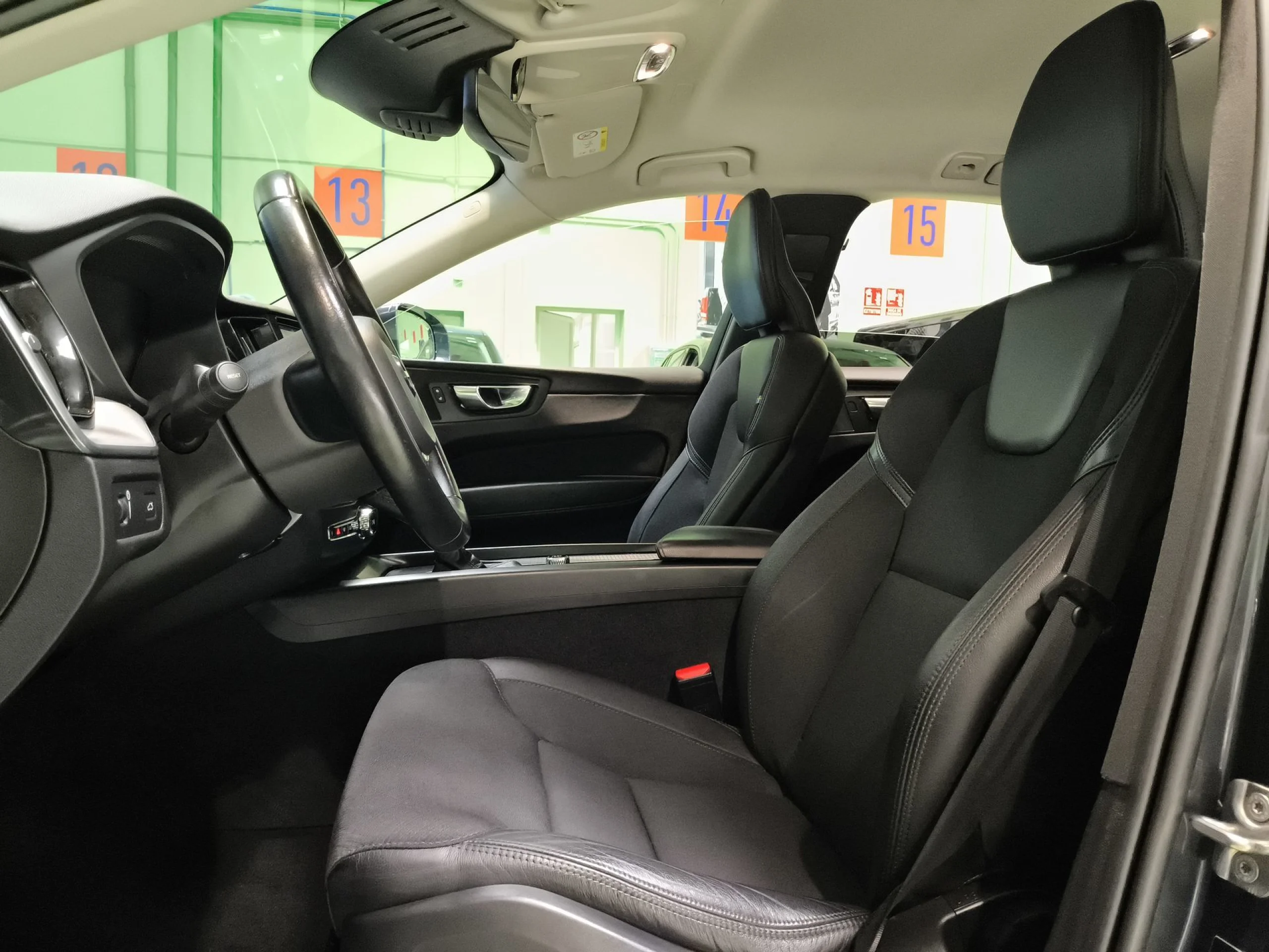 Volvo Xc60 D4 Business Plus Auto 140 kW (190 CV) - Foto 8
