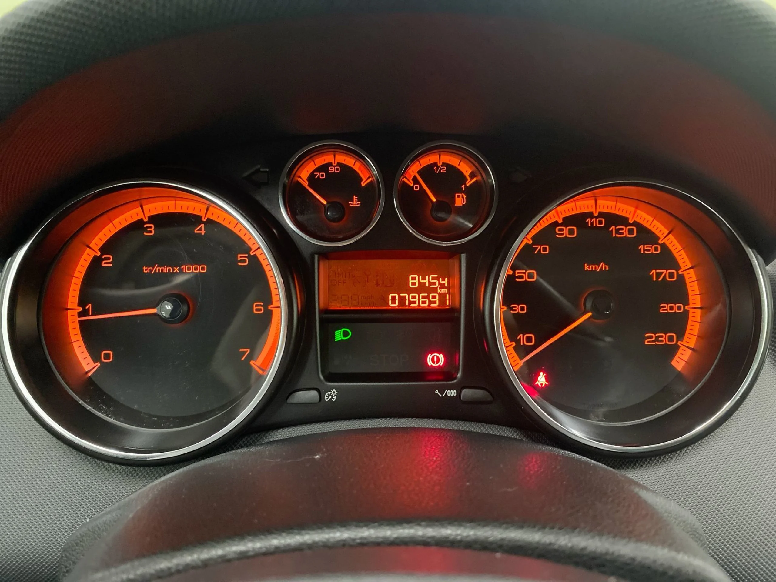 Peugeot 308 1.6 VTi Active 88 kW (120 CV) - Foto 12