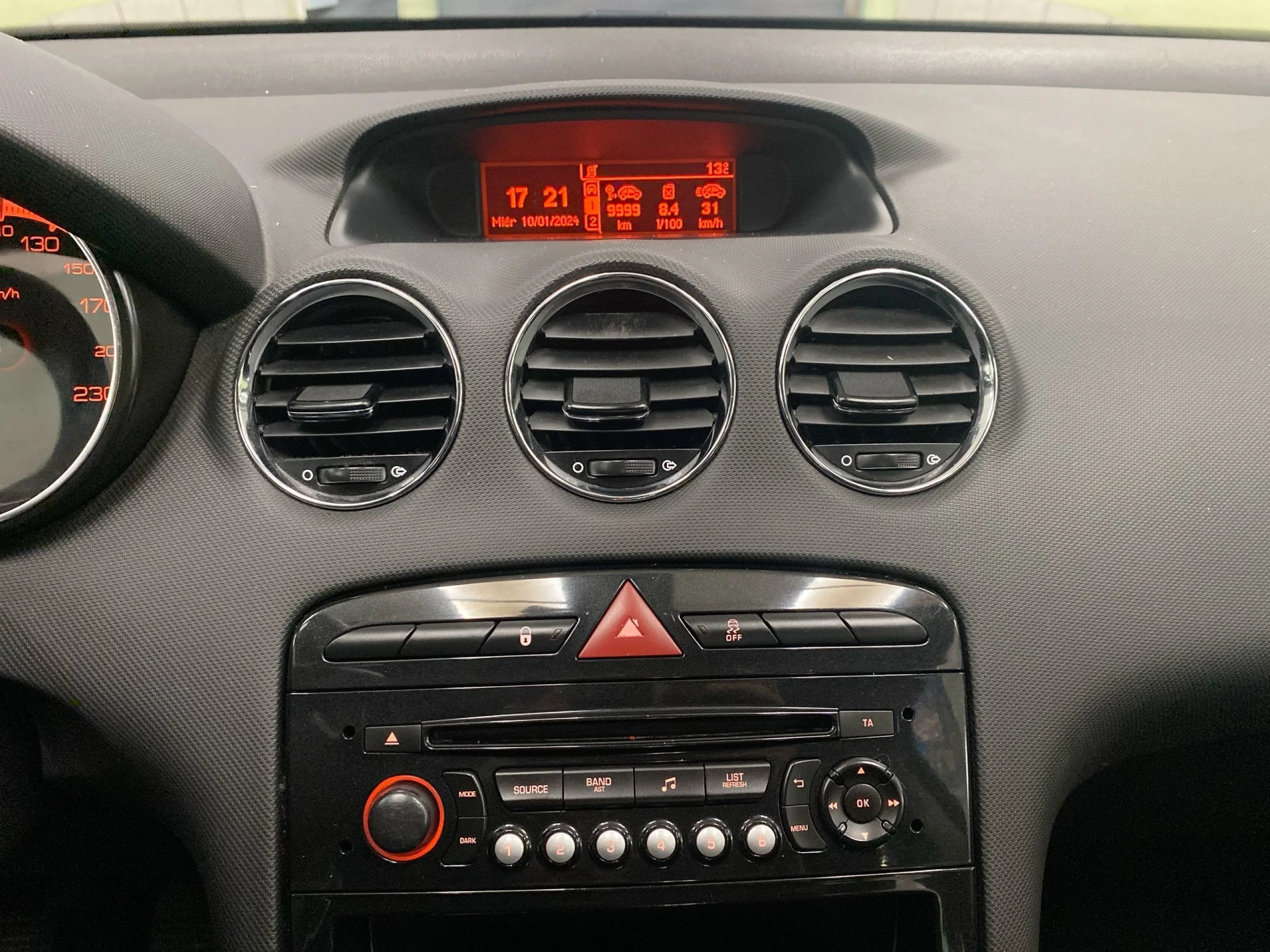 Peugeot 308 1.6 VTi Active 88 kW (120 CV) - Foto 13