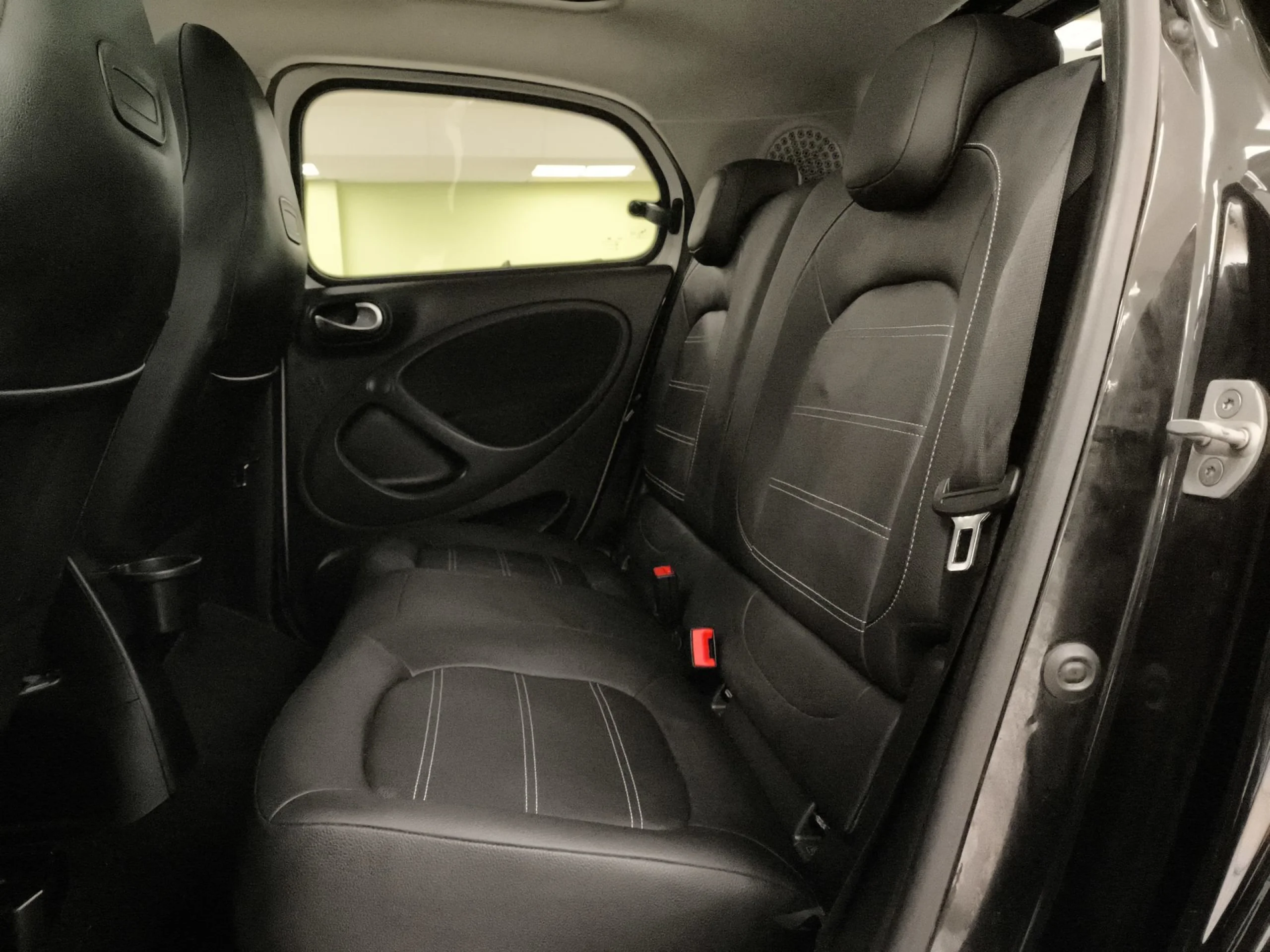 Smart ForFour Electric Drive 60 kW (82 CV) - Foto 19