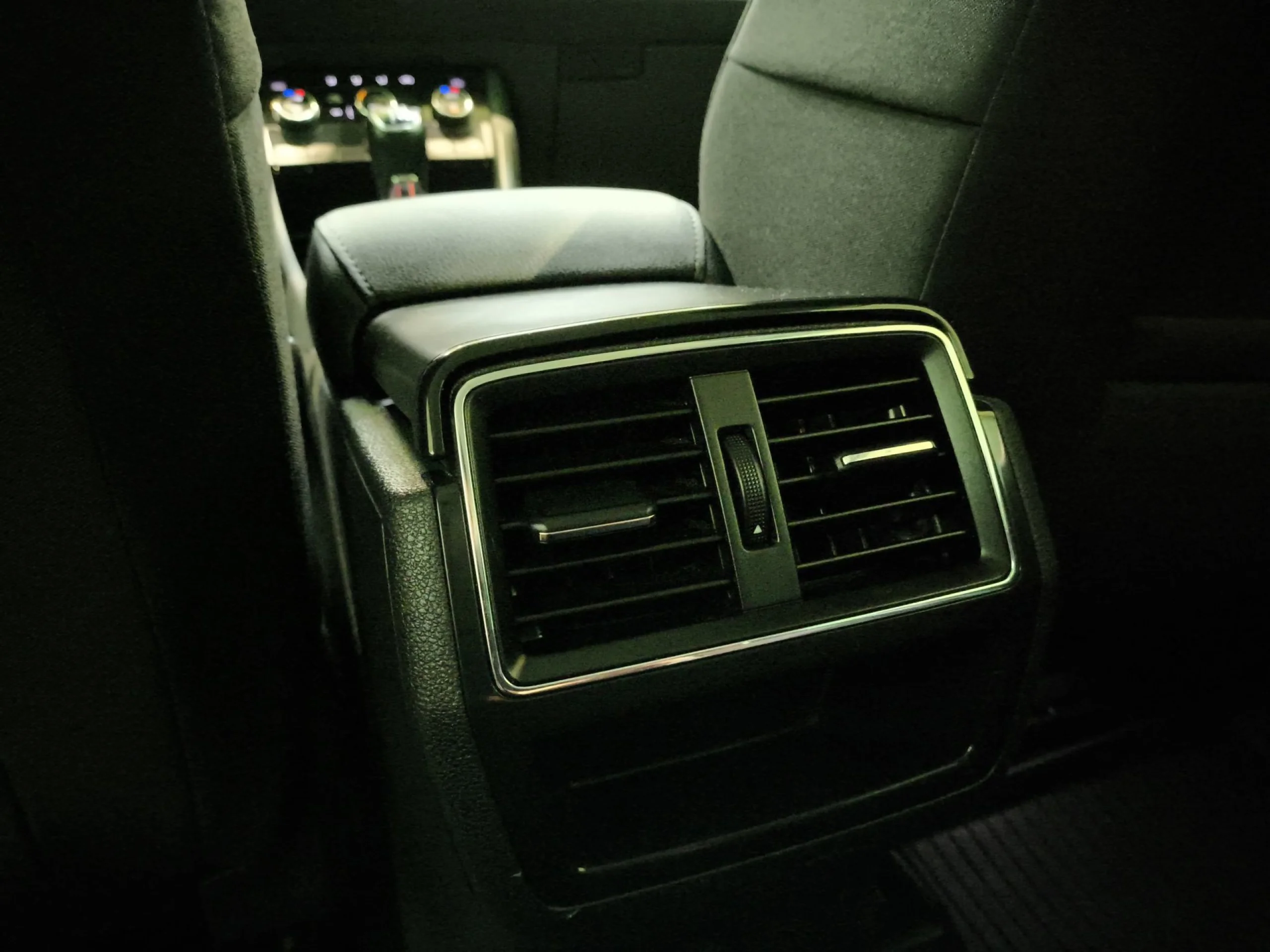 Skoda Karoq 1.6 TDI Ambition 85 kW (115 CV) - Foto 28
