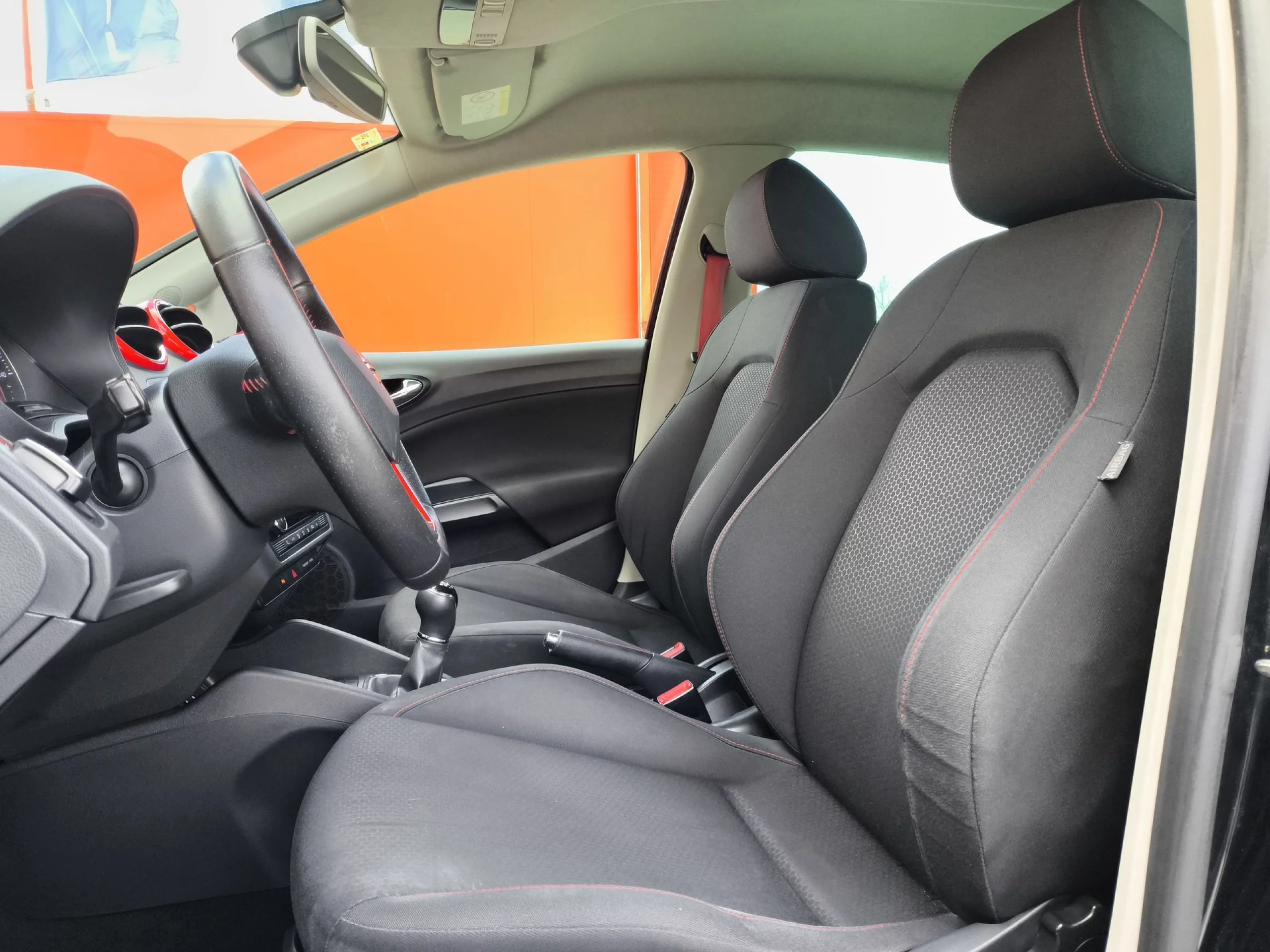 Seat Ibiza 1.0 TSI SANDS FR 81 kW (110 CV) - Foto 8