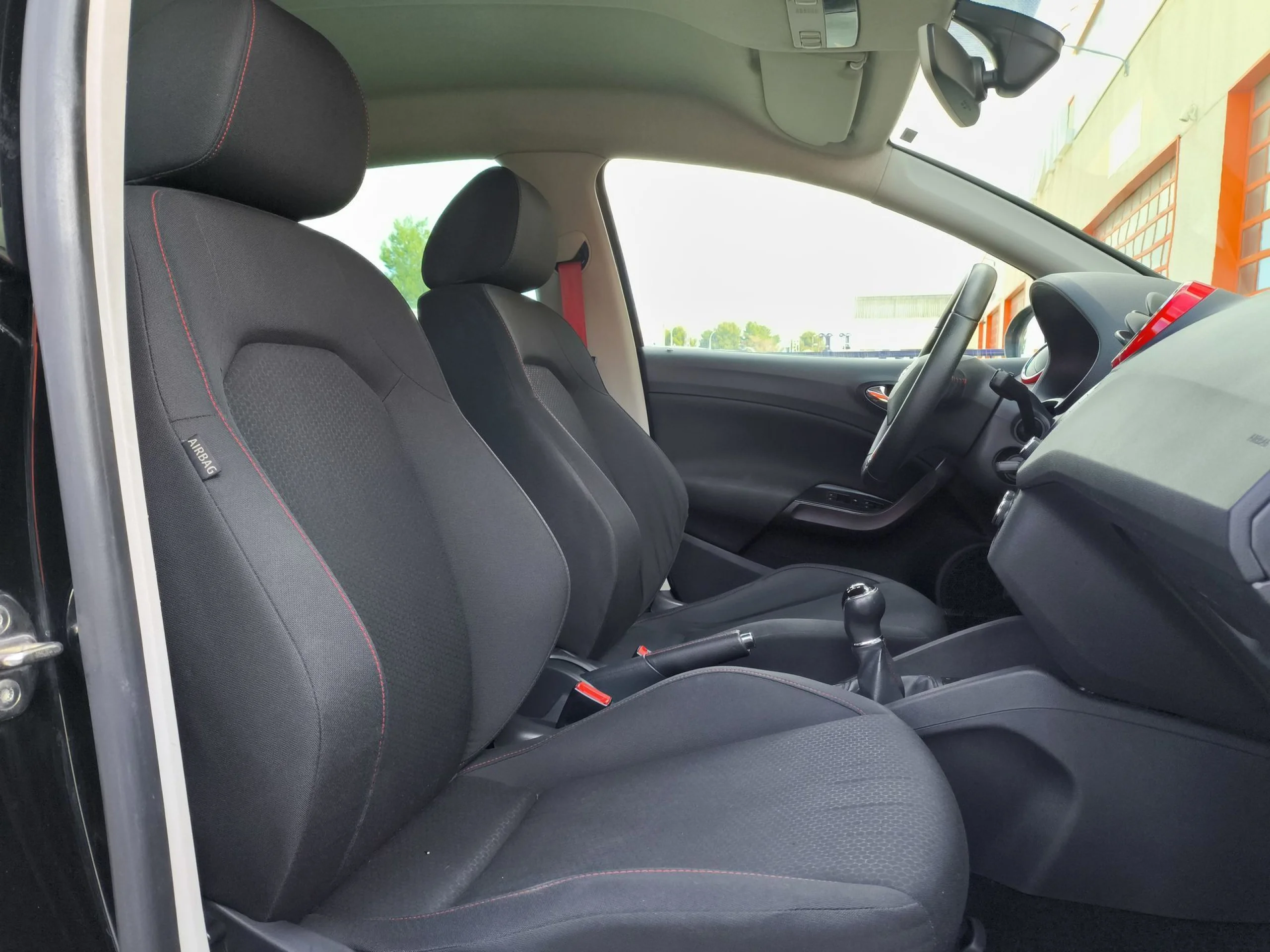 Seat Ibiza 1.0 TSI SANDS FR 81 kW (110 CV) - Foto 20