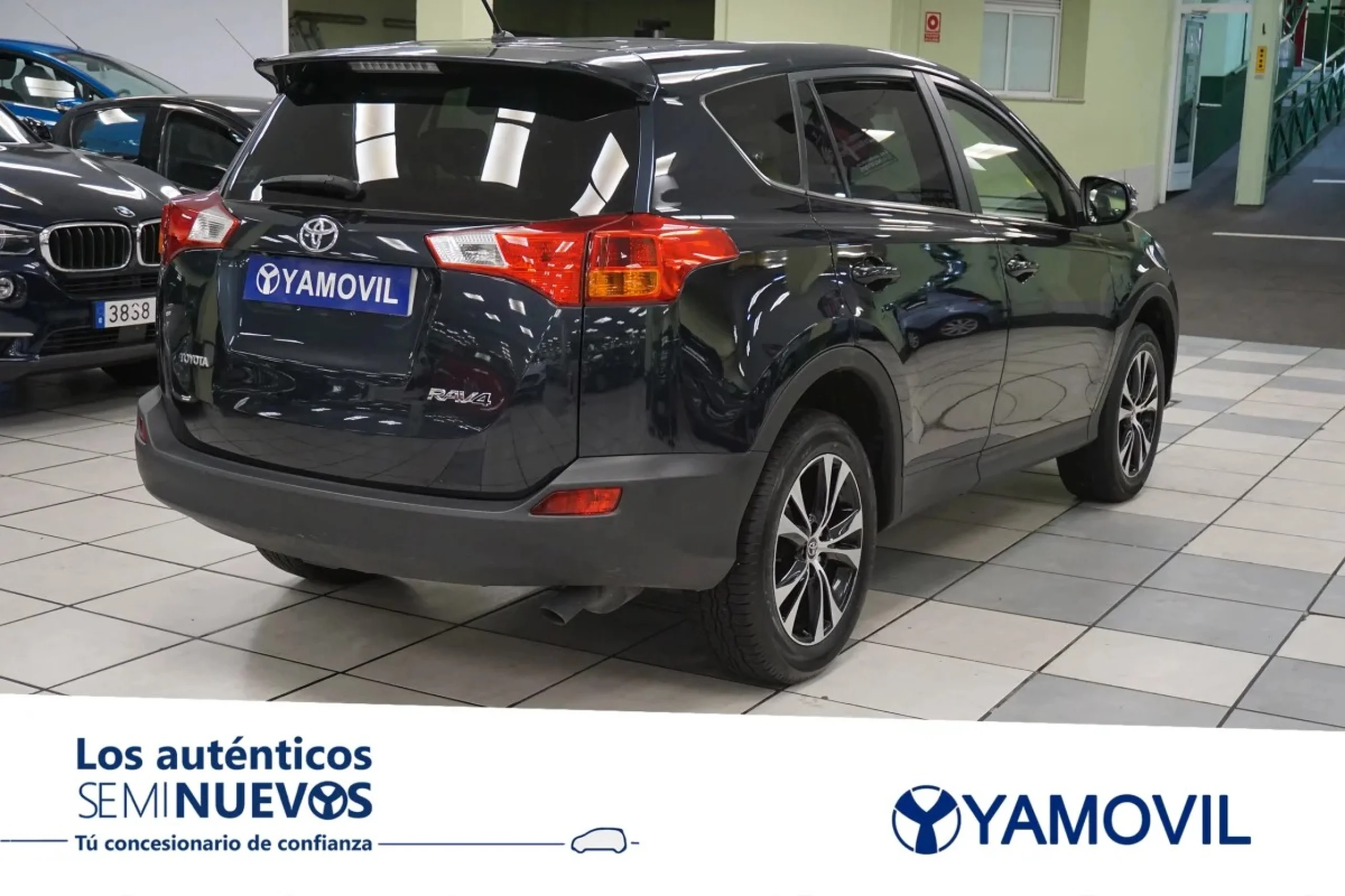 Toyota Rav4 120D Advance 4x2 91 kW (124 CV) - Foto 4