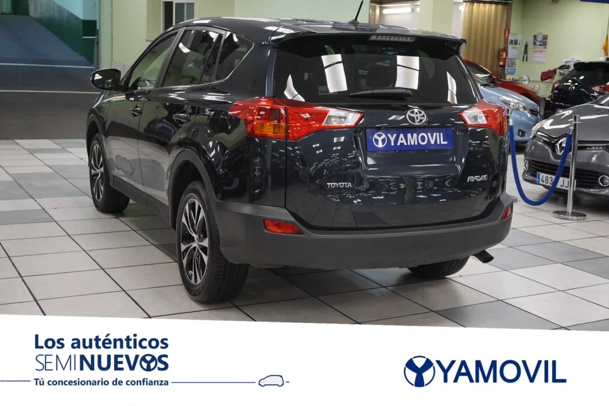 Toyota Rav4 120D Advance 4x2 91 kW (124 CV) - Foto 6